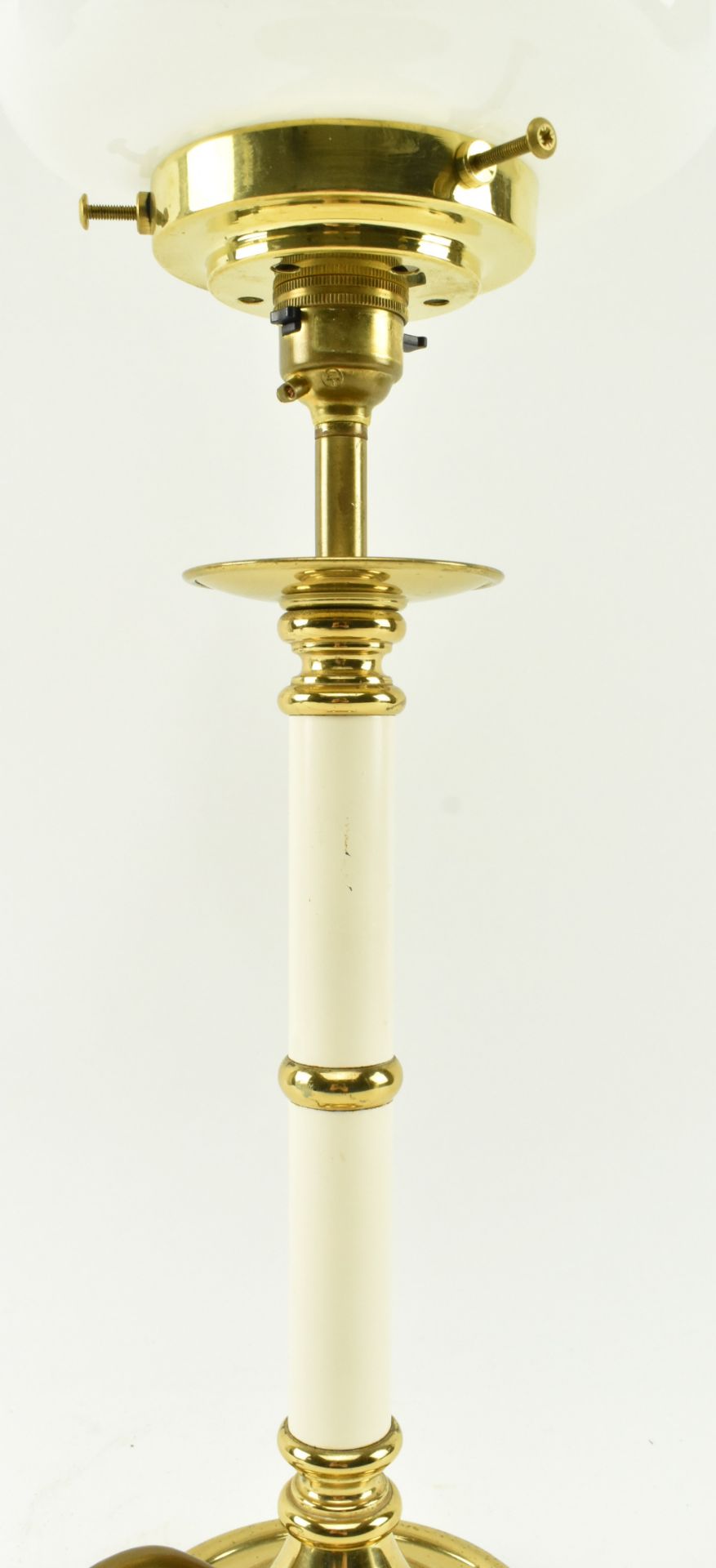 ART DECO INSPIRED OPALINE GLASS & GILT METAL DESK LAMP - Image 4 of 6