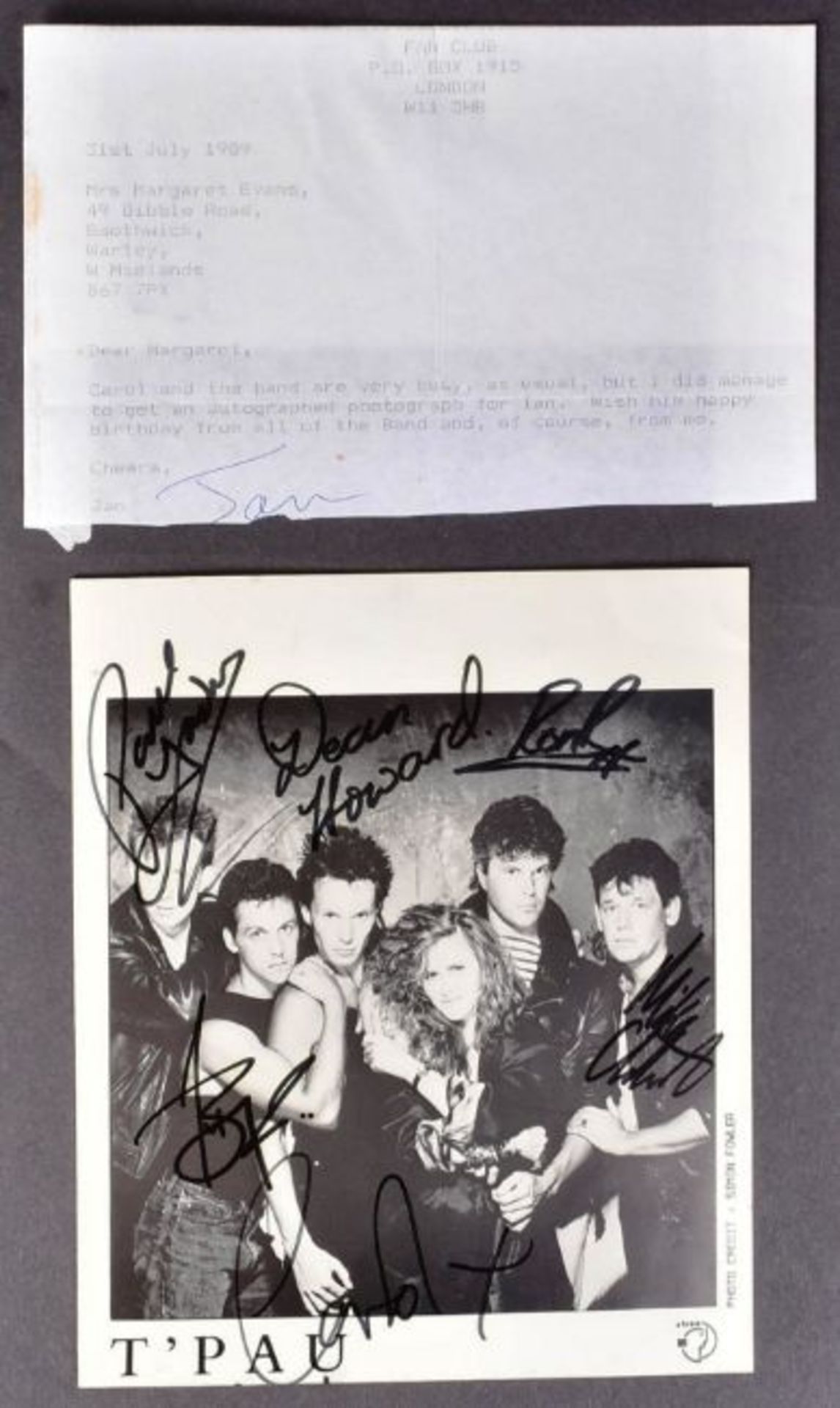 T'PAU (ENGLISH POP BAND) - AUTOGRAPHED VINTAGE PHOTOGRAPH