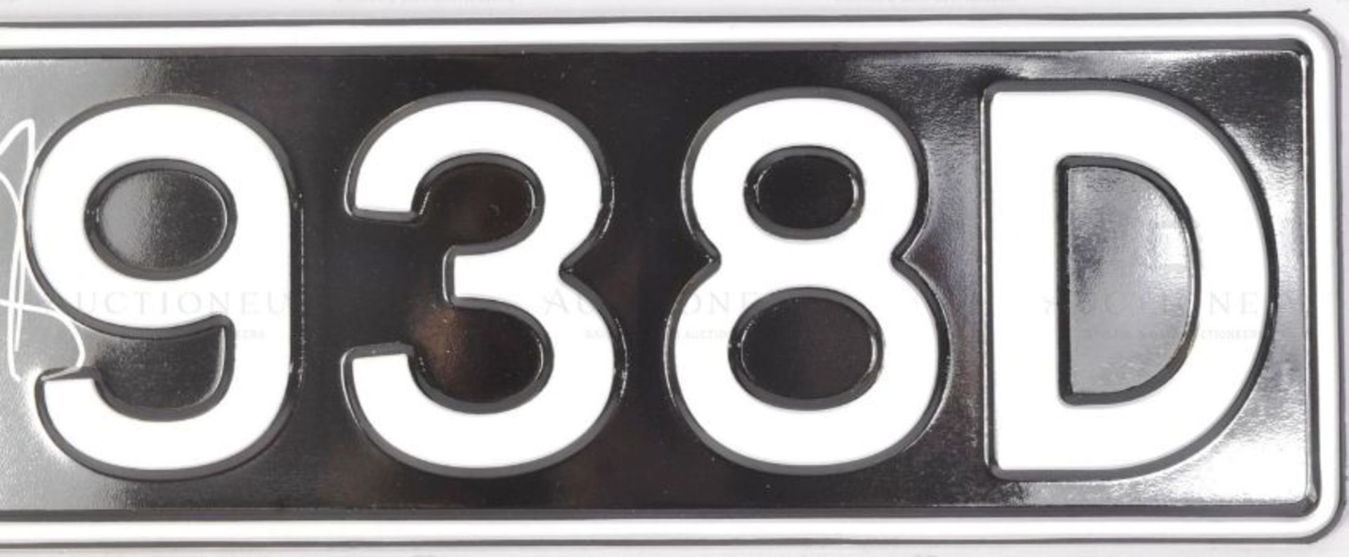 ONLY FOOLS & HORSES - DHV 938D - DAVID JASON SIGNED NUMBER PLATE - Image 4 of 4