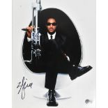 MEN IN BLACK - WILL SMITH - AUTOGRAPHED 11X14" PHOTO - BECKETT