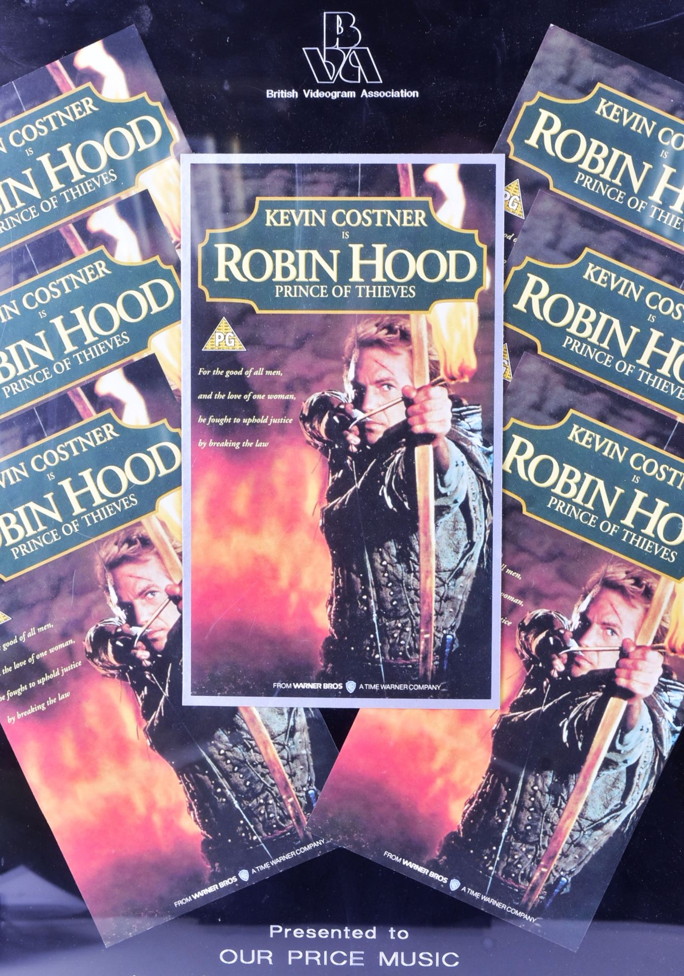 ROBIN HOOD PRINCE OF THIEVES (1991) - VHS SALES PRESENTATION DISPLAY - Bild 2 aus 4
