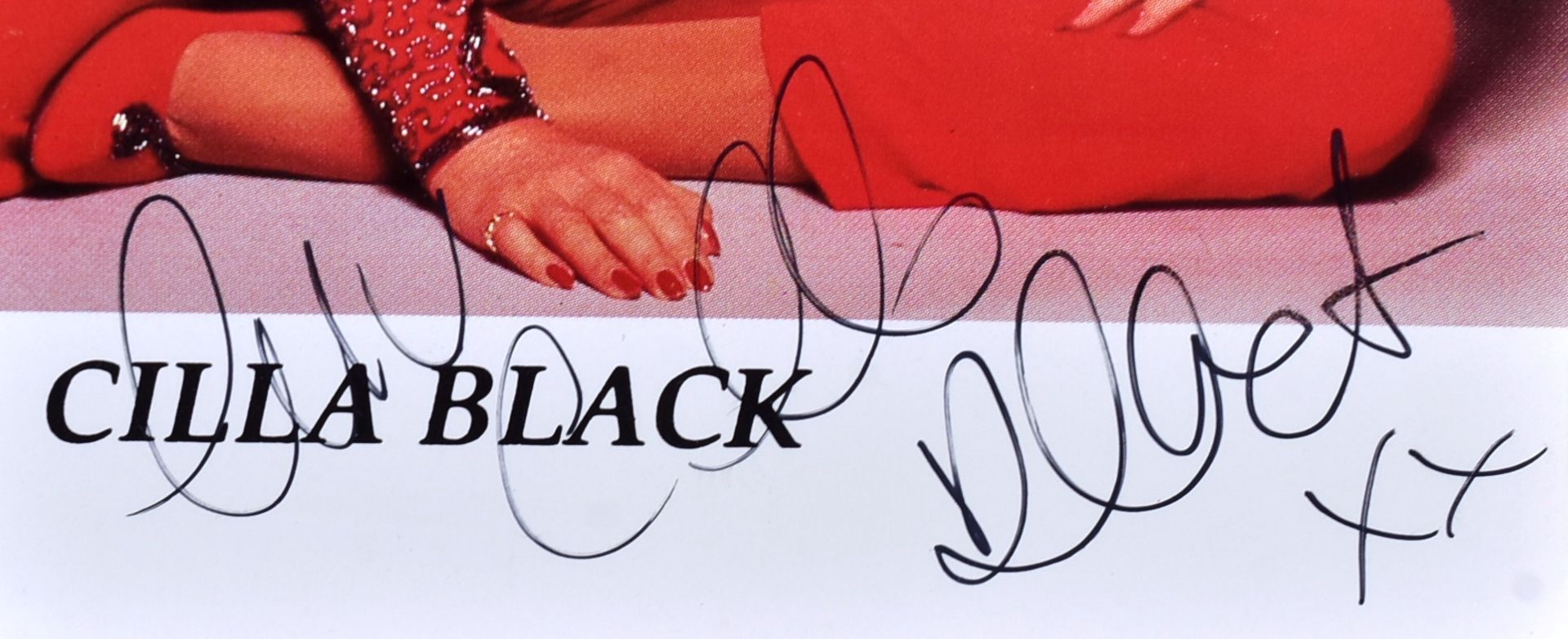 CILLA BLACK (1943-2015) - PERSONALLY OWNED HANDKERCHIEF - Bild 3 aus 5