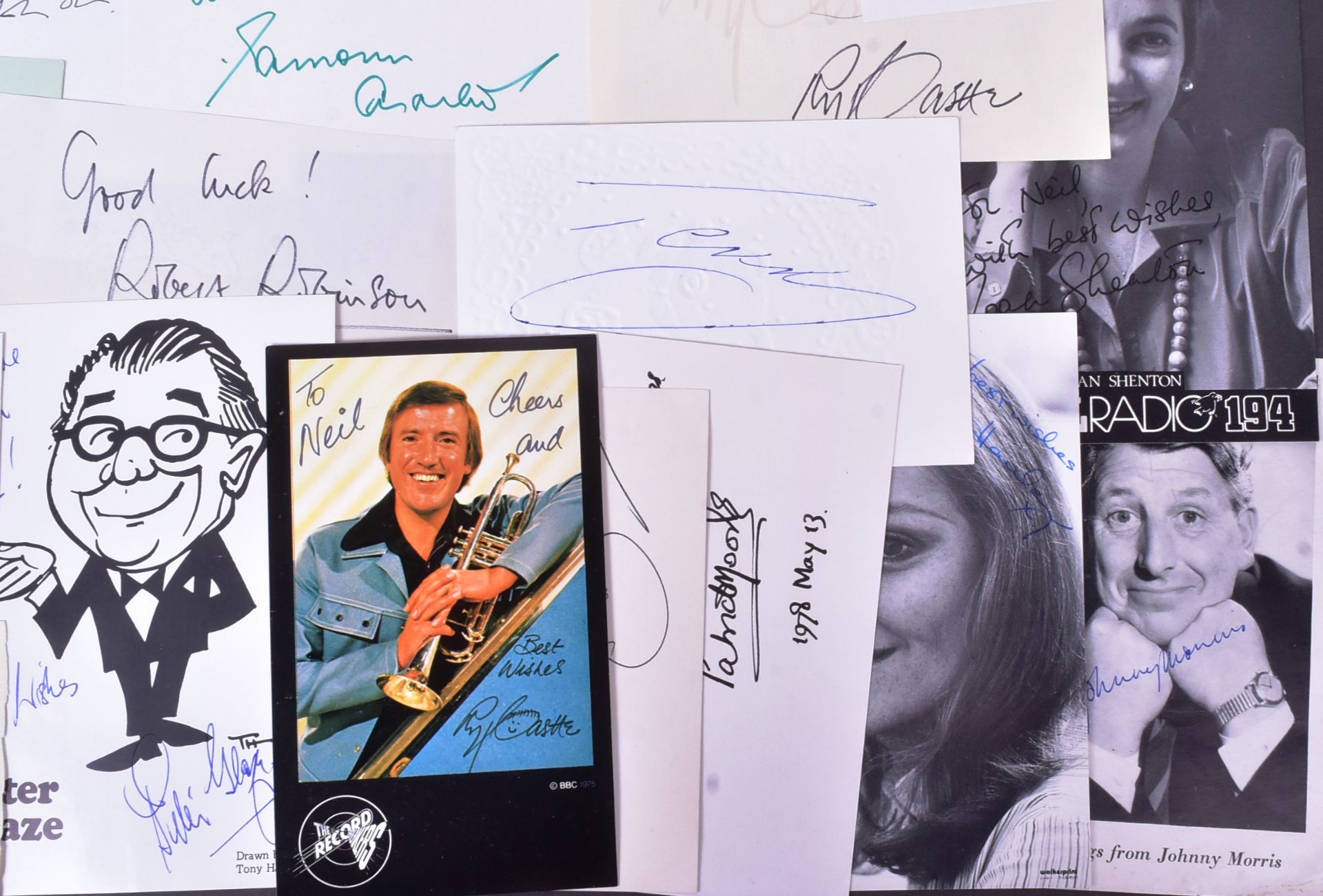 AUTOGRAPHS - LARGE COLLECTION OF 1970S / 80S TELEVISION - Image 3 of 5