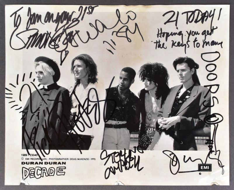 DURAN DURAN (ENGLISH BAND) - 1980S AUTOGRAPHED 8X10" PHOTO