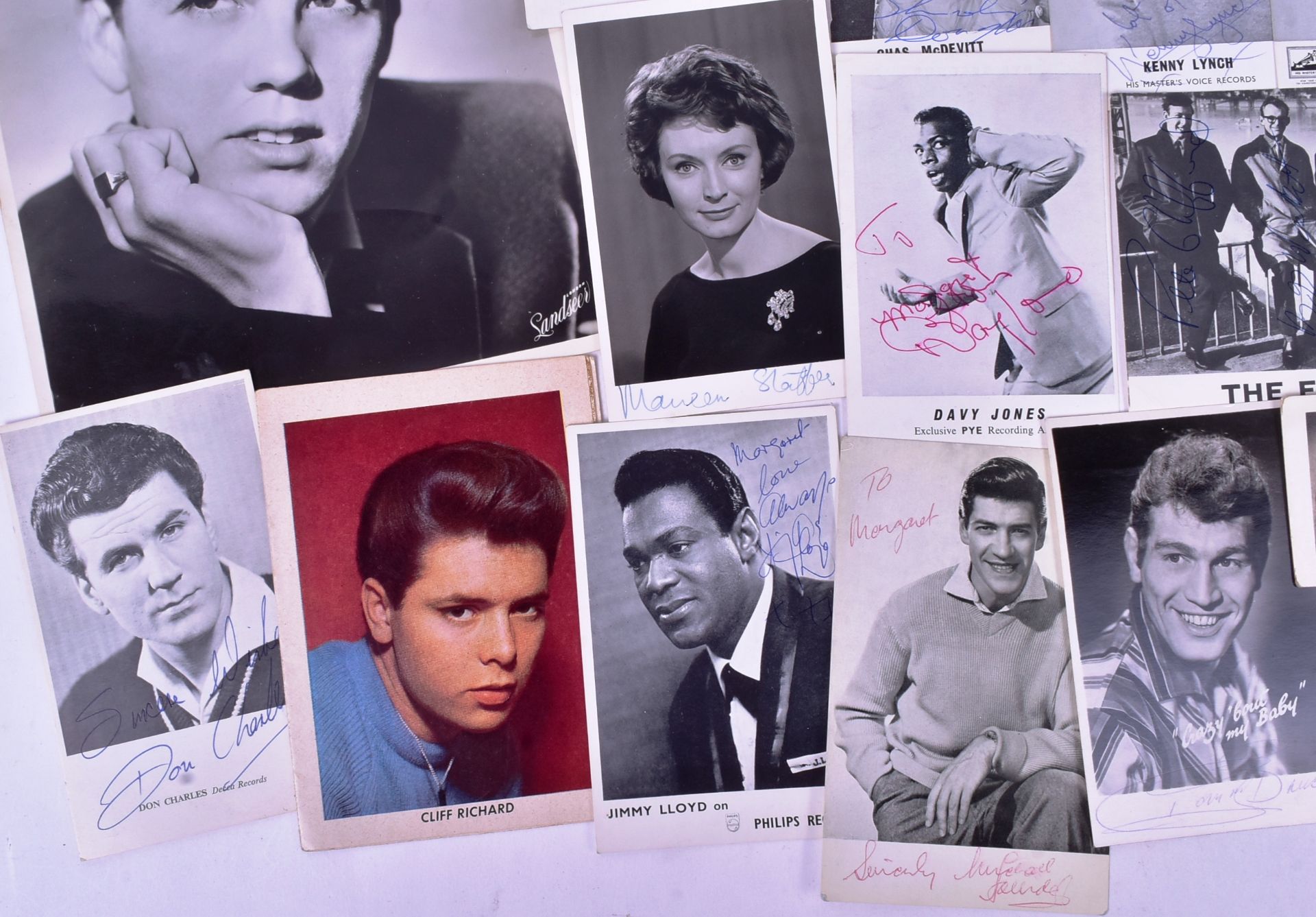 AUTOGRAPHS - 1950S ENTERTAINERS & MUSIC RELATED - Bild 5 aus 5