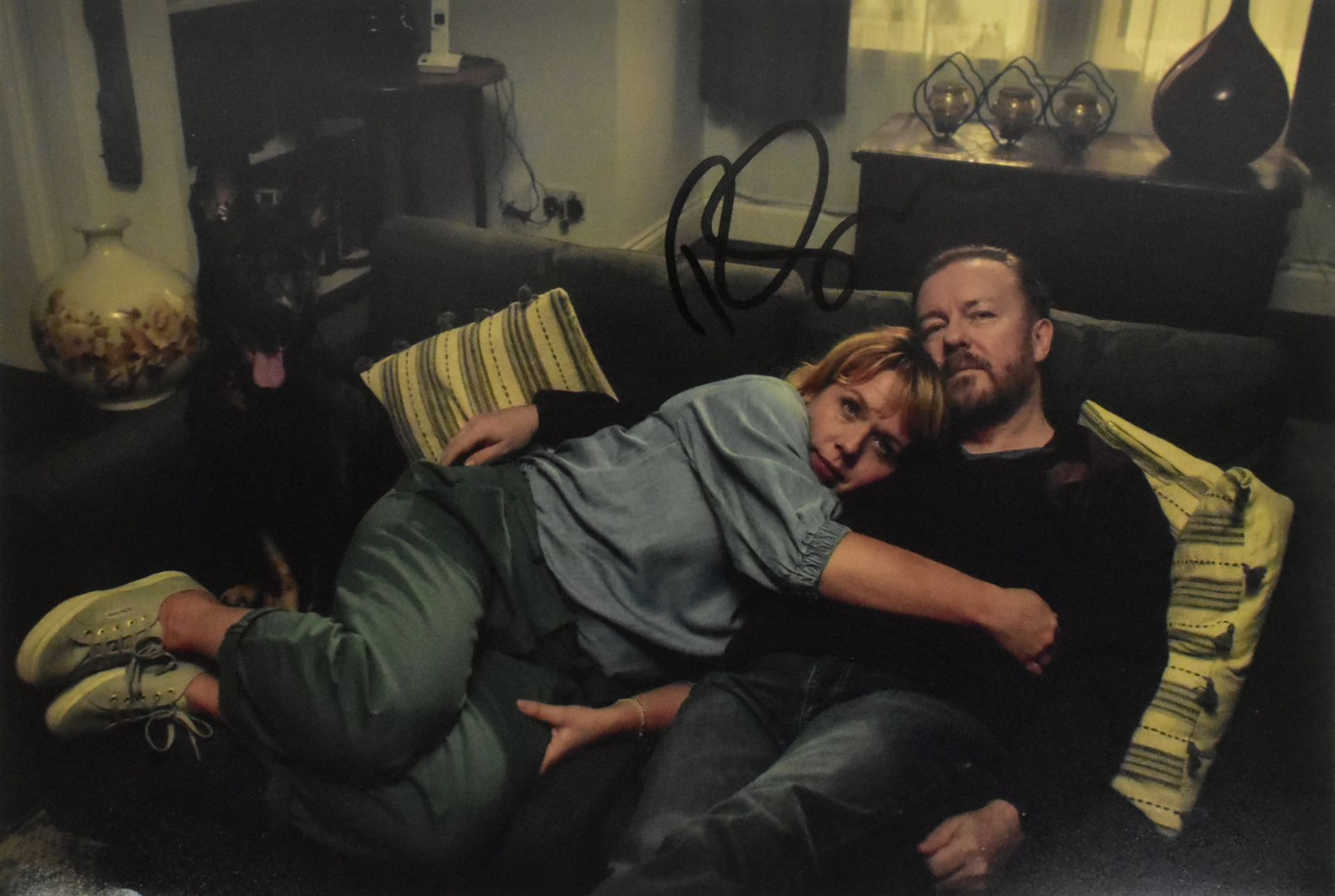 AFTER LIFE (NETFLIX SERIES) - RICKY GERVAIS AUTOGRAPHED PHOTO