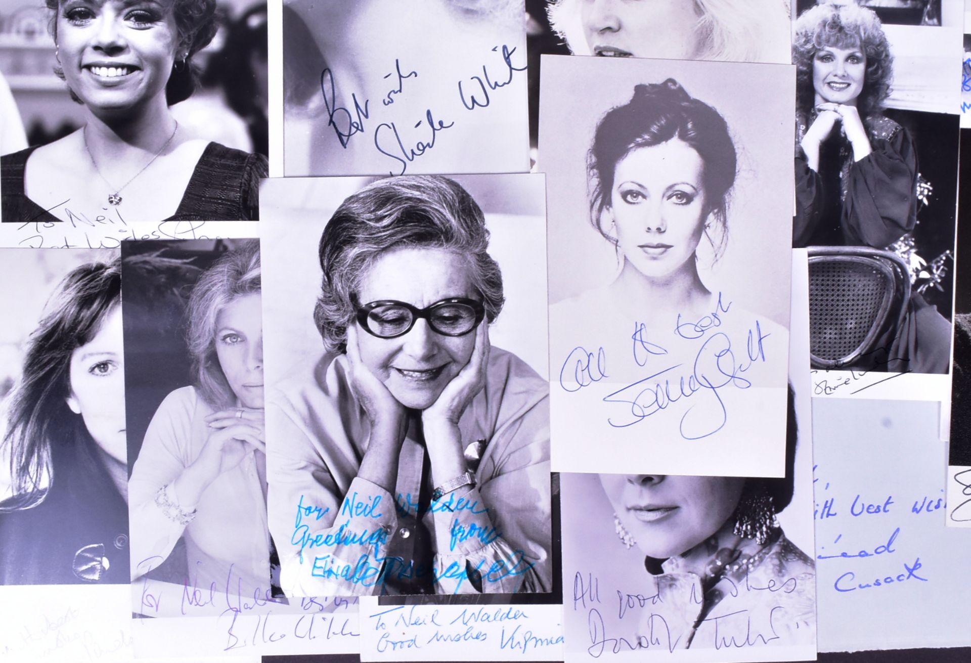 ACTORS - LARGE COLLECTION OF AUTOGRAPHS & SIGNED PHOTOGRAPHS - Image 5 of 5