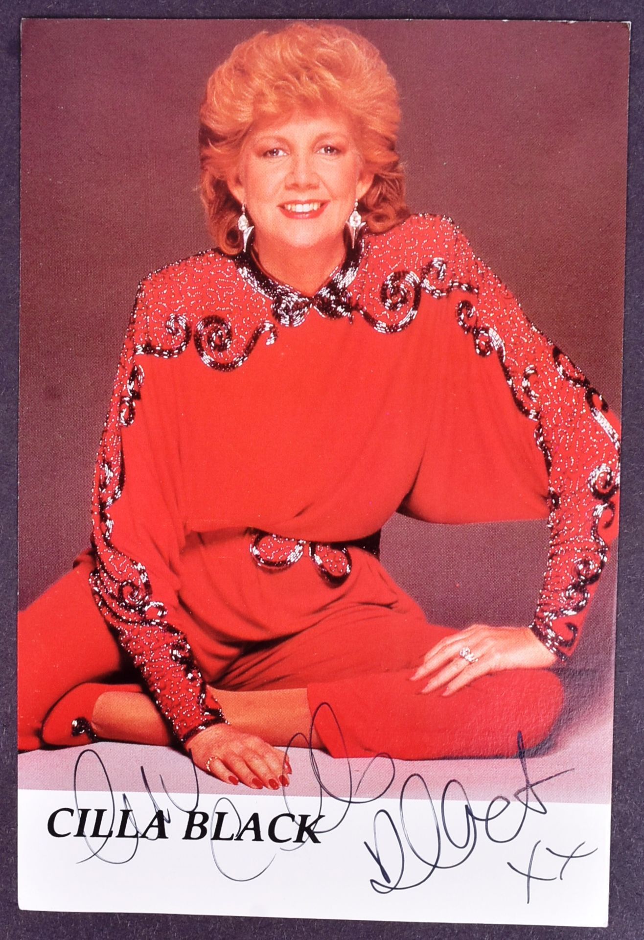 CILLA BLACK (1943-2015) - PERSONALLY OWNED HANDKERCHIEF - Bild 2 aus 5