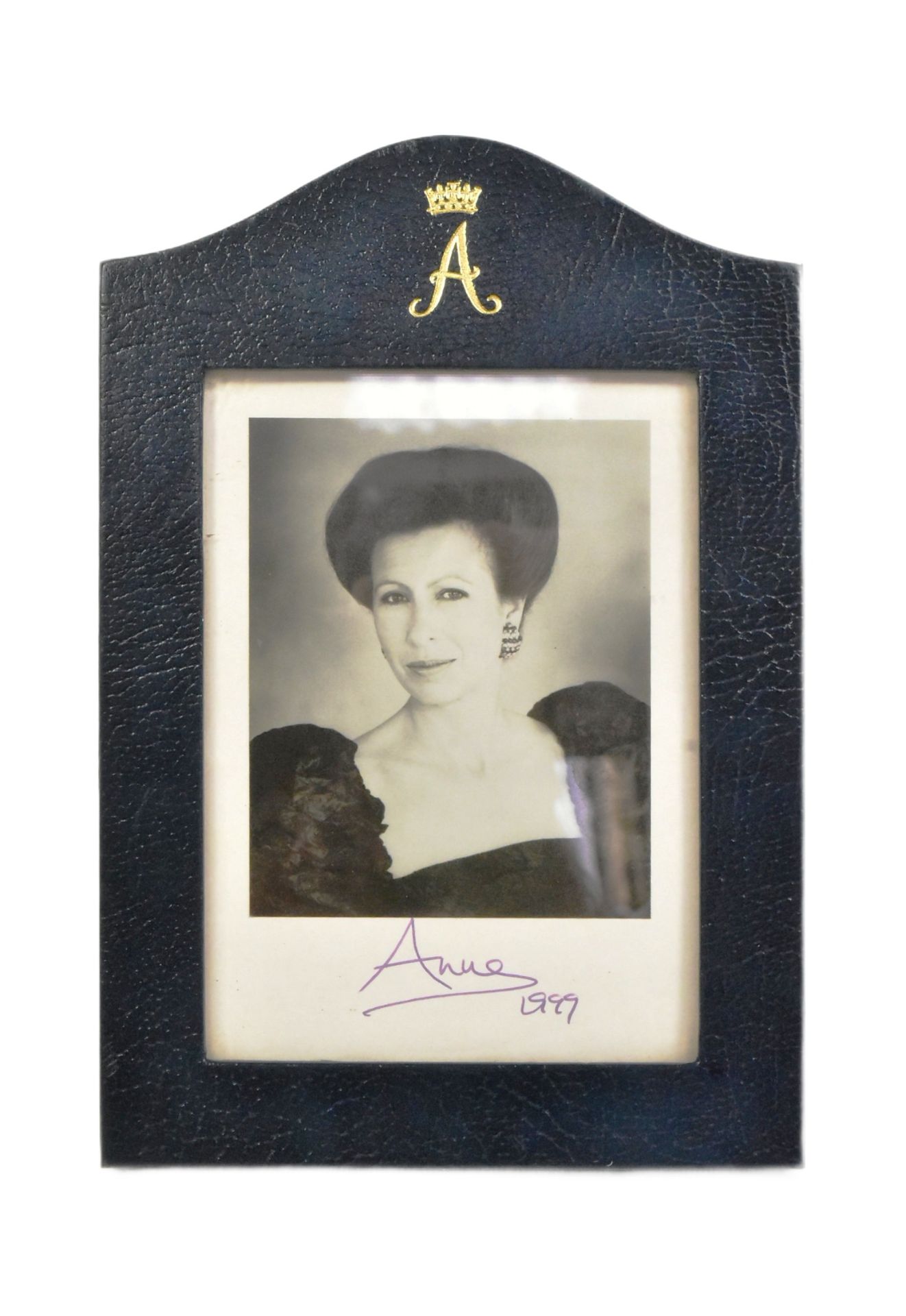 ROYALTY - ANNE, PRINCESS ROYAL - AUTOGRAPHED PHOTOGRAPH