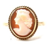 9CT GOLD CARVED SHELL CAMEO RING