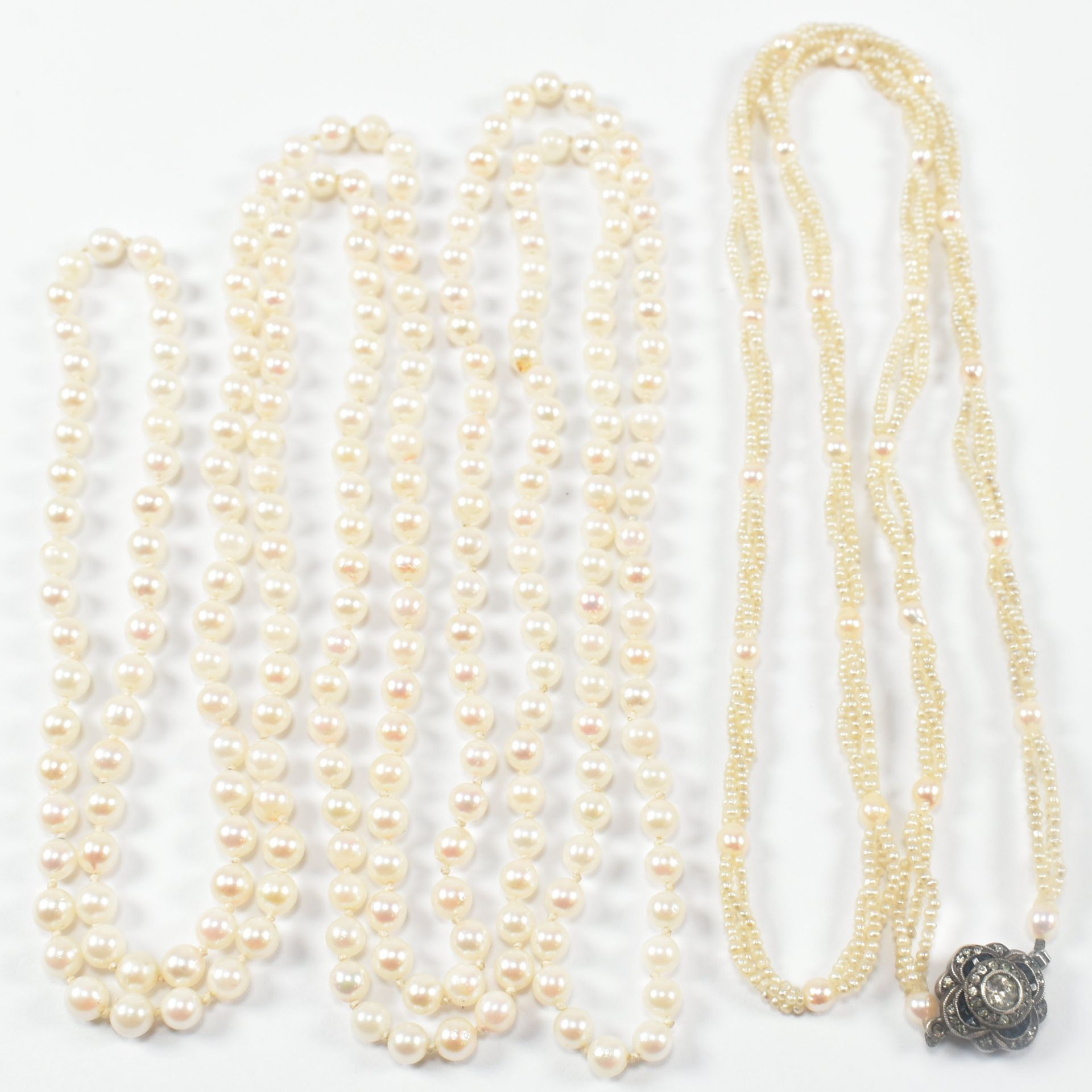 TWO PEARL NECKLACES - Image 6 of 6