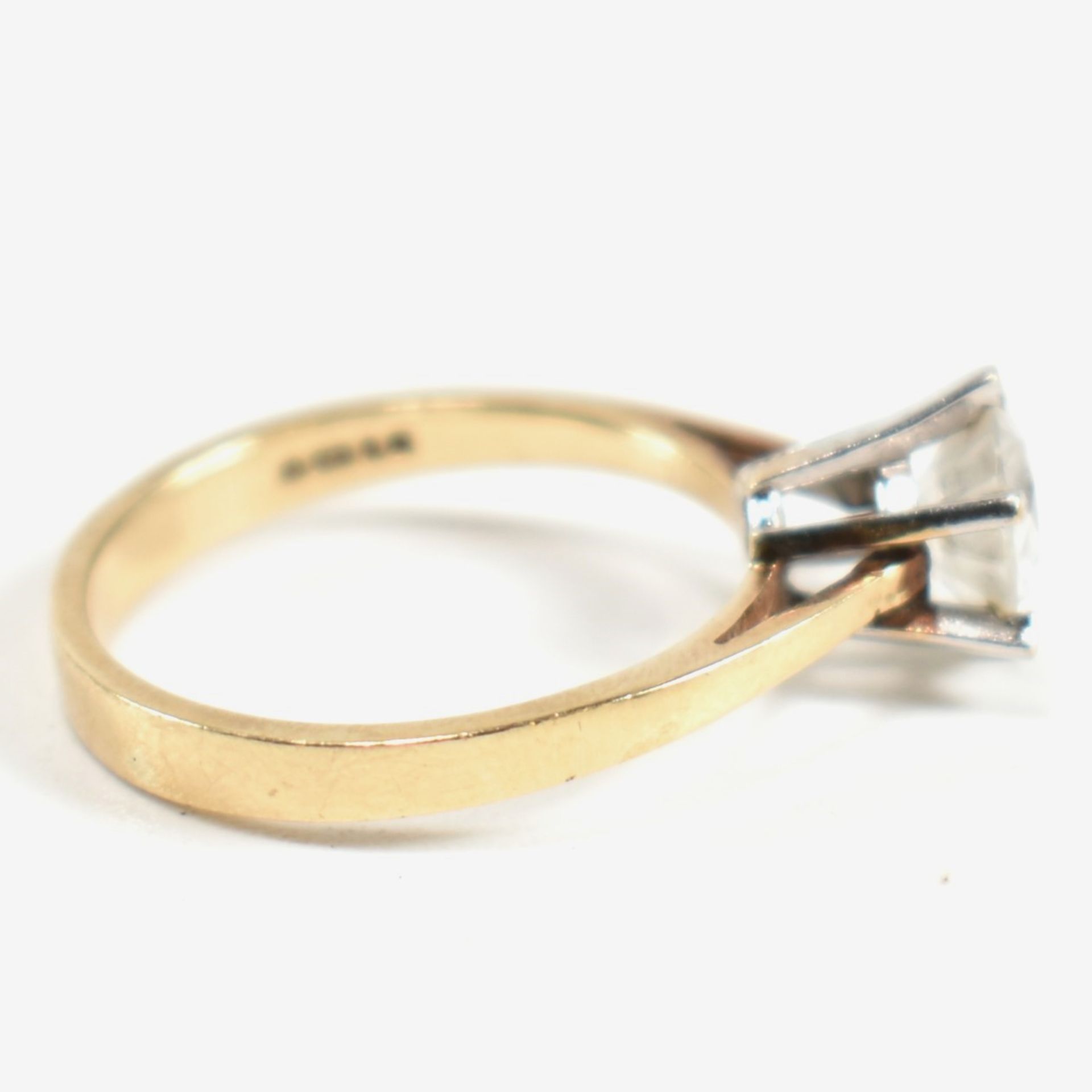 HALLMARKED 9CT GOLD & CZ SOLITAIRE RING - Image 4 of 8