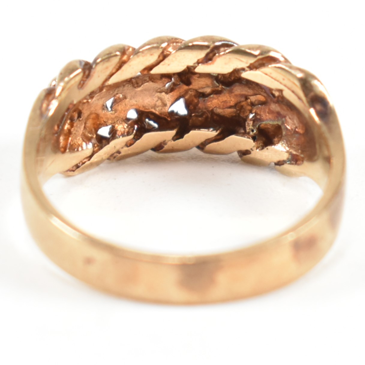 HALLMARKED 9CT GOLD KEEPER RING - Image 3 of 10