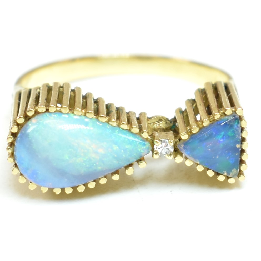 RETRO OPAL & DIAMOND RING