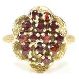 HALLMARKED 9CT GOLD CLUSTER RING