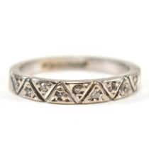 HALLMARKED 18CT WHITE GOLD & DIAMOND HALF ETERNITY RING