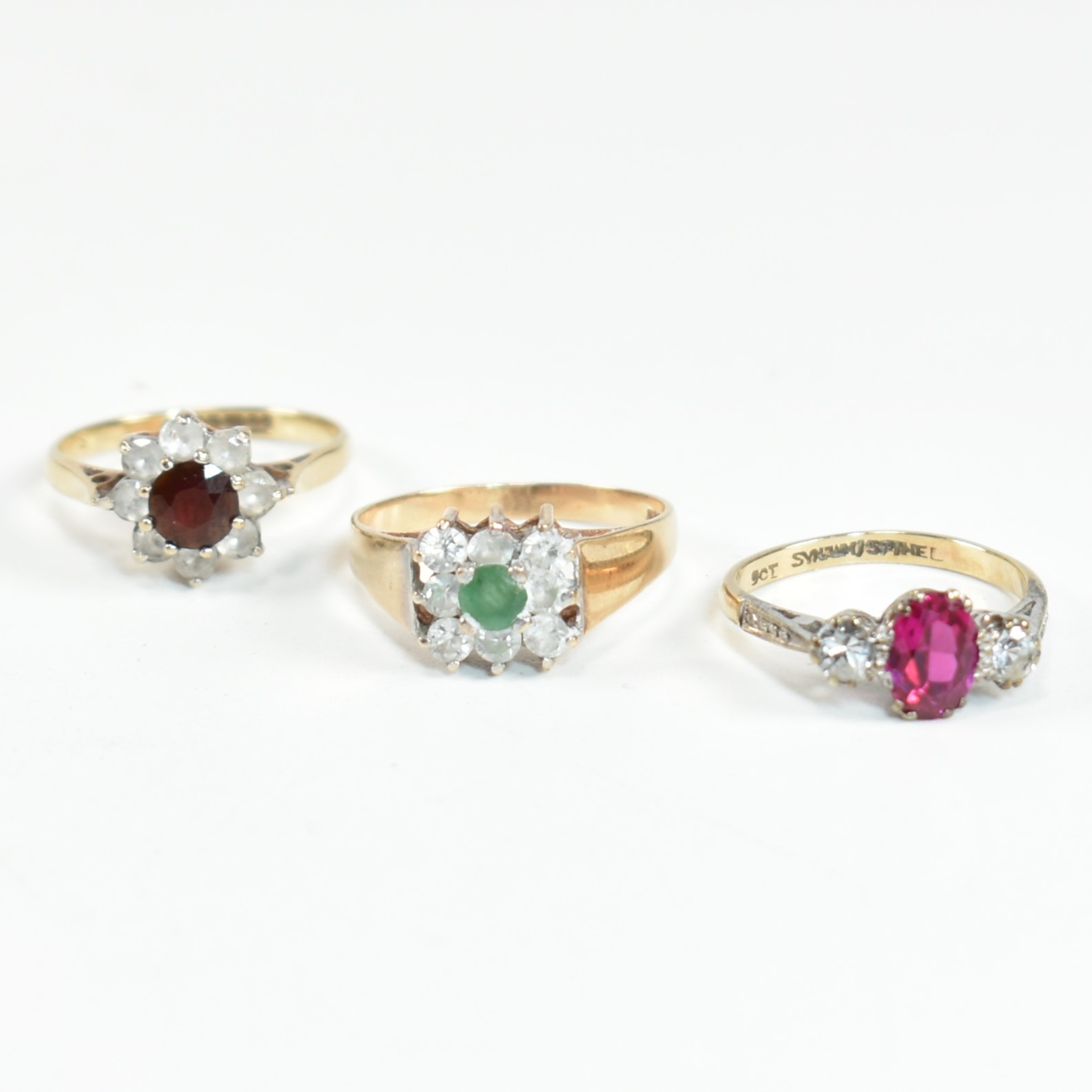 THREE 9CT GOLD & GEM SET RINGS - Bild 7 aus 11