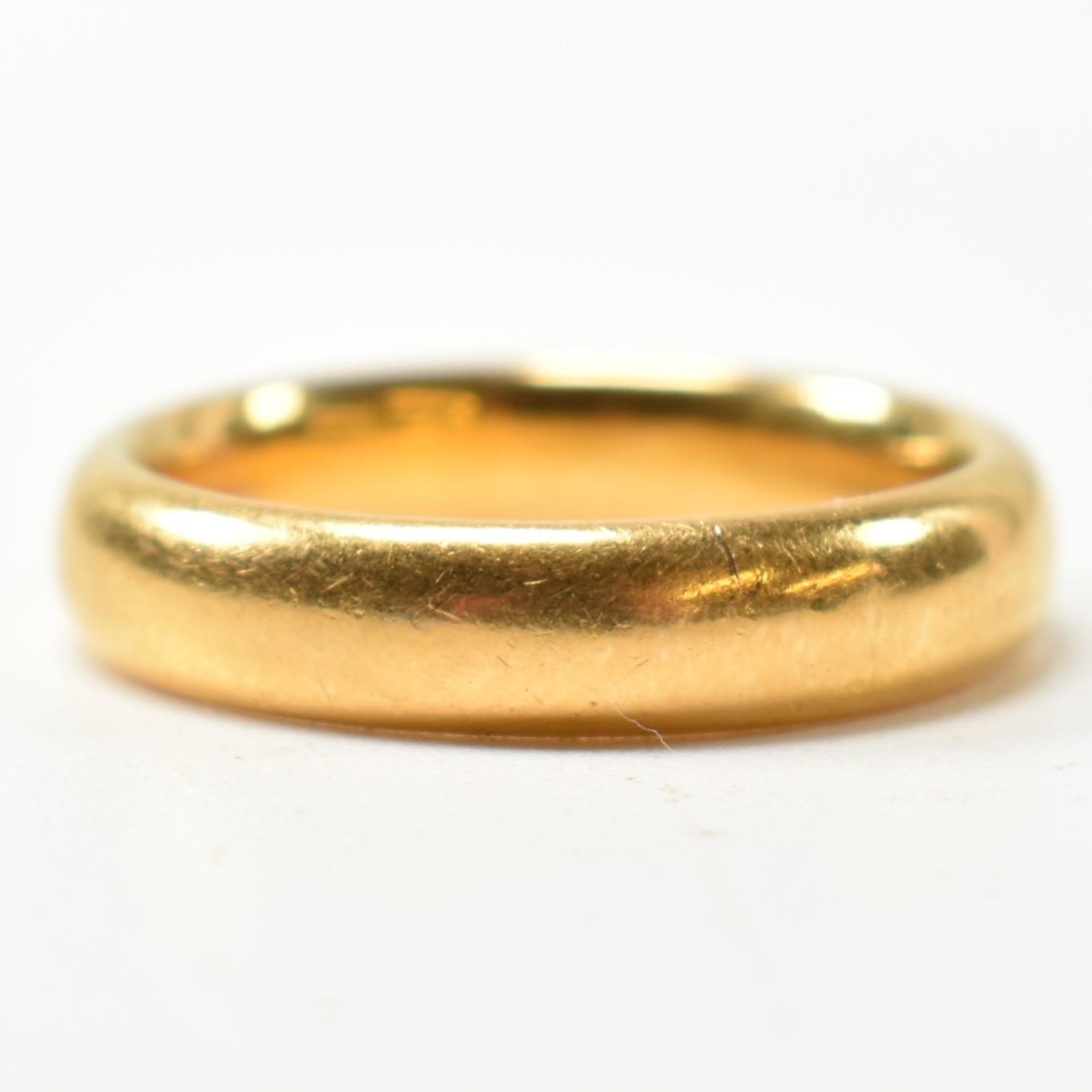 HALLMARKED 22CT GOLD BAND RING