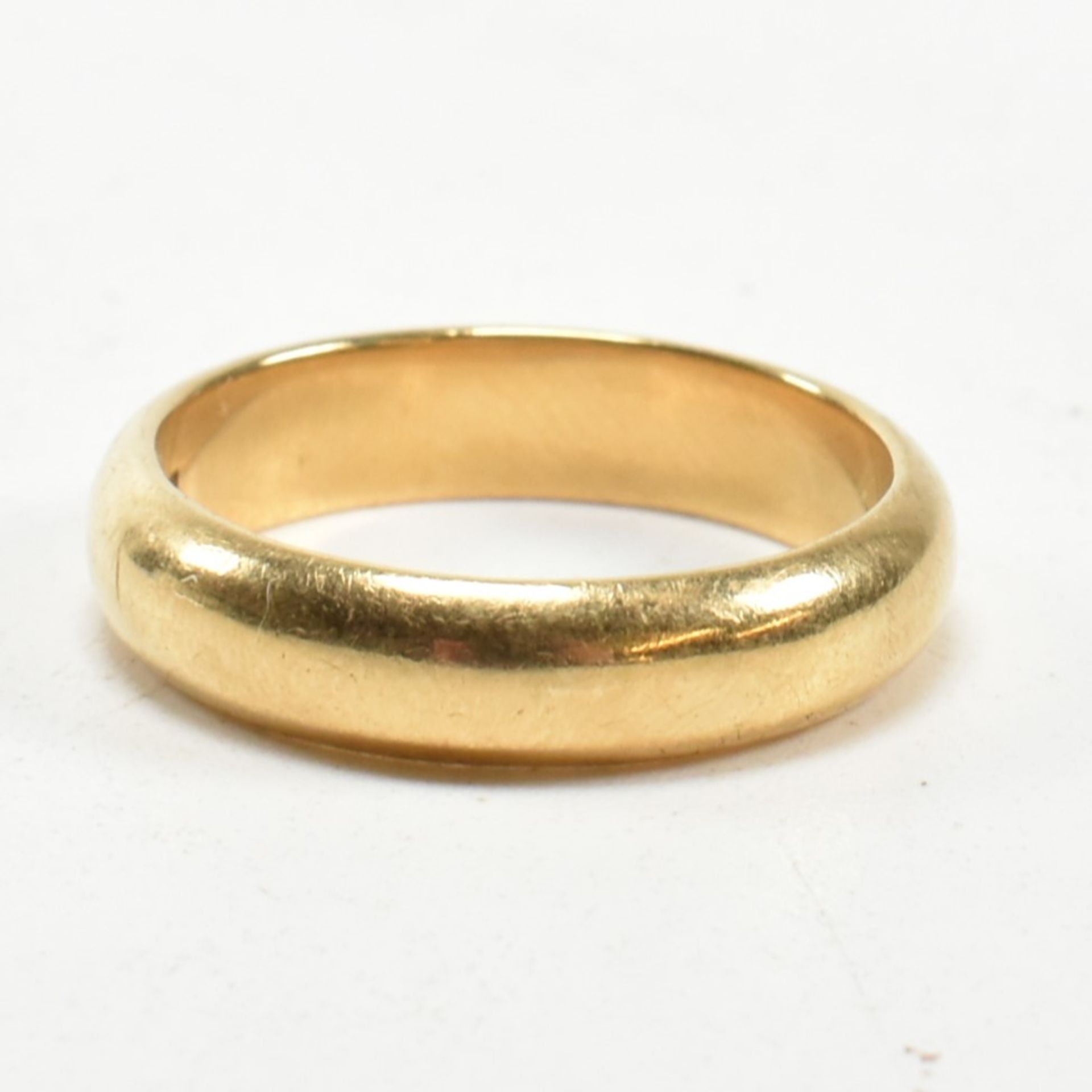 HALLMARKED 18CT GOLD BAND RING