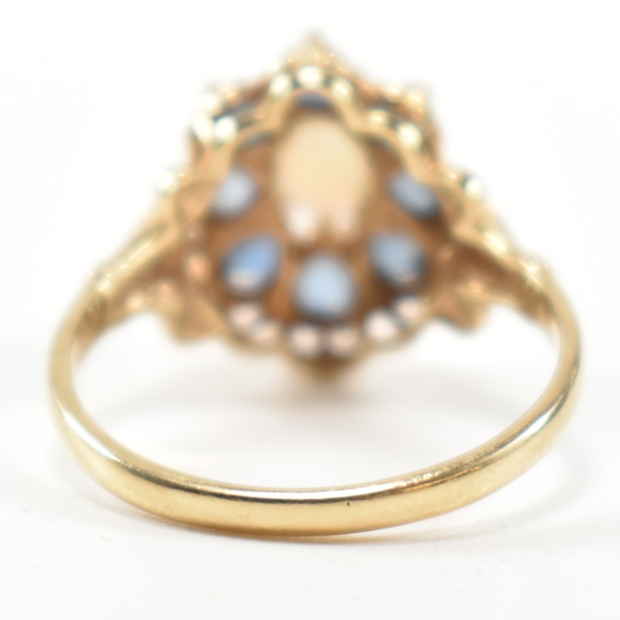 HALLMARKED 9CT GOLD SAPPHIRE & OPAL CLUSTER RING - Image 5 of 11