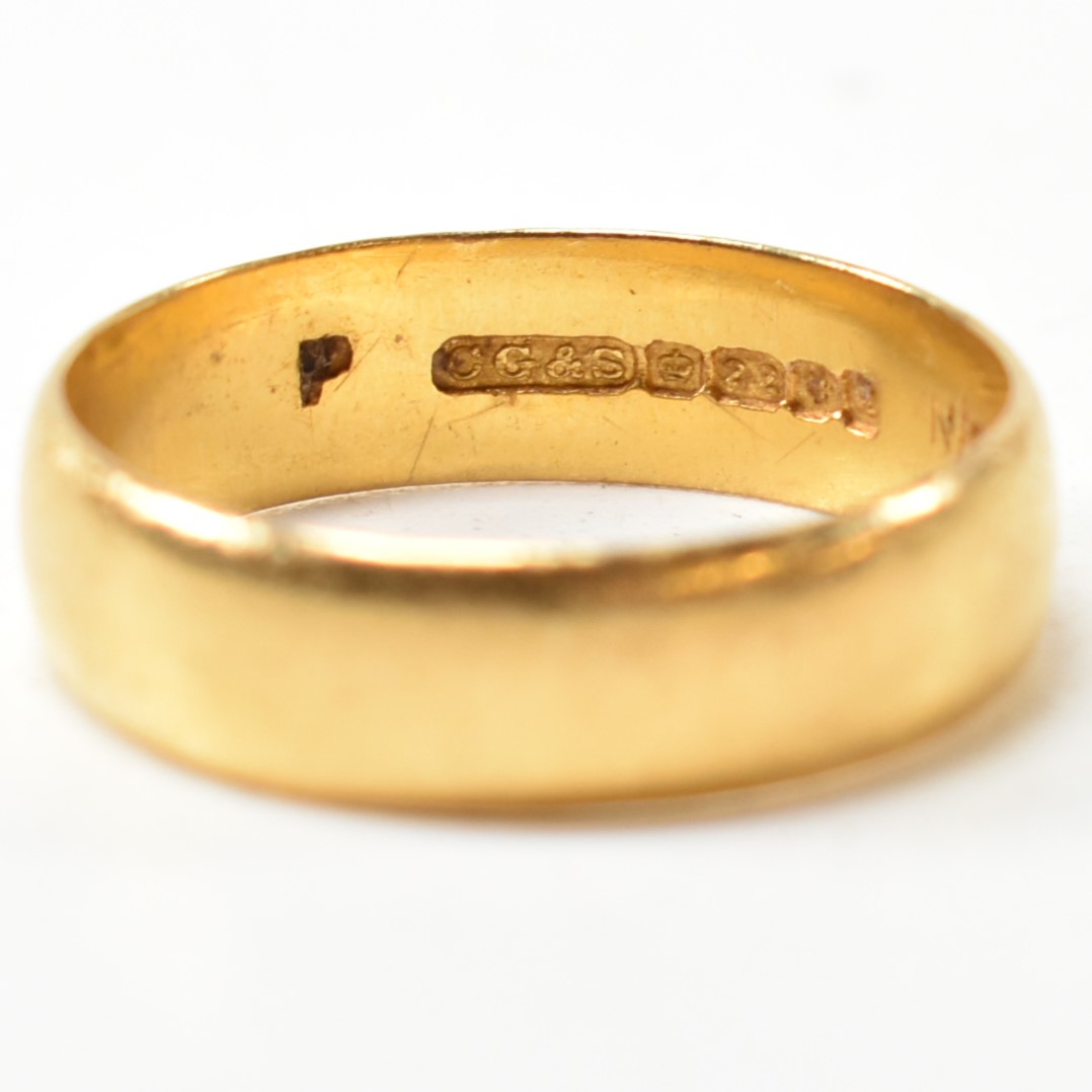 HALLMARKED 22CT GOLD BAND RING - Image 2 of 5