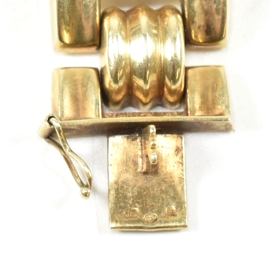 14CT GOLD VINTAGE TANK LINK BRACELET - Image 9 of 9