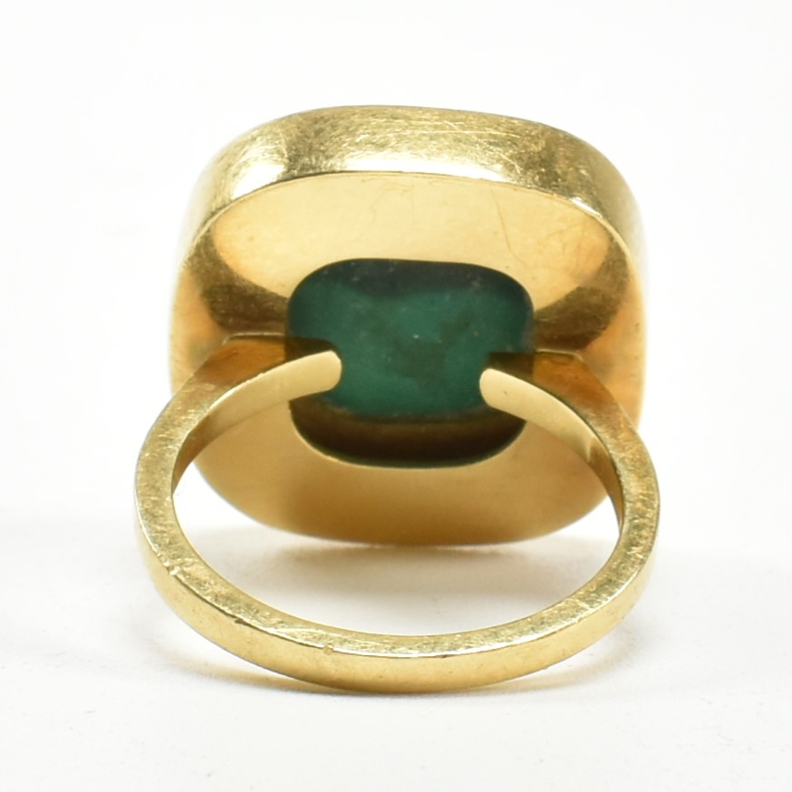 1970S 18CT GOLD & MALACHITE PANEL RING - Image 3 of 10