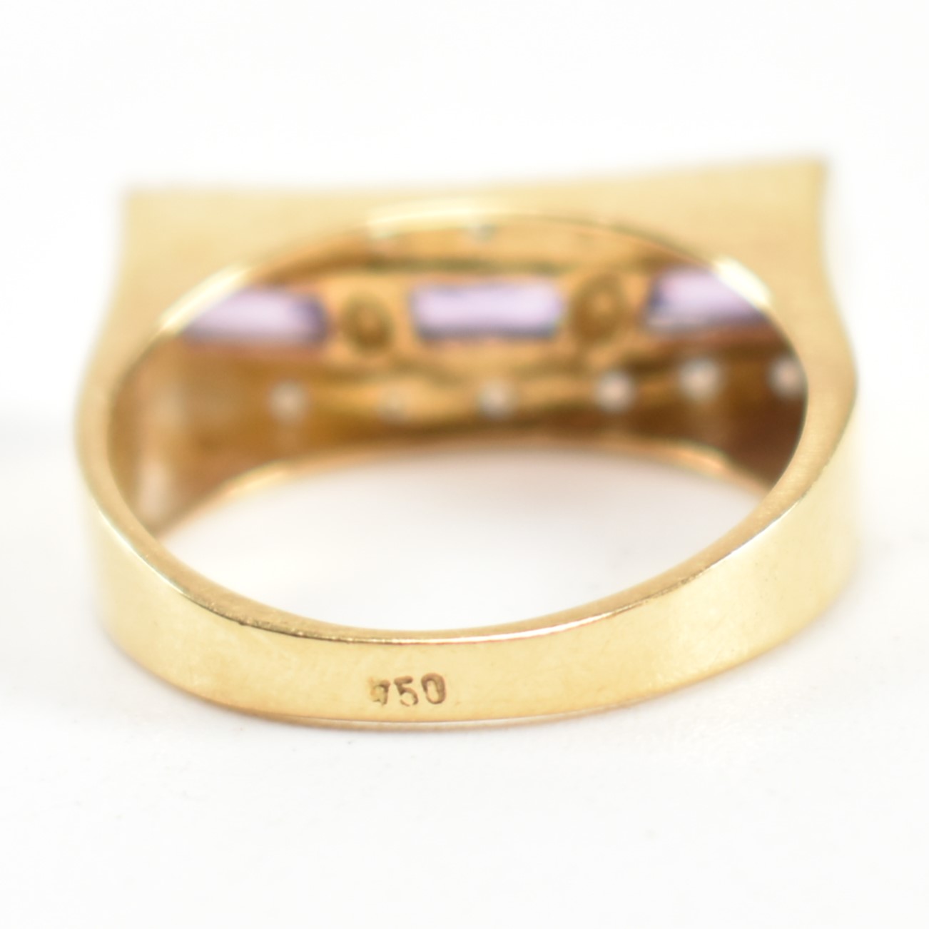 18CT GOLD AMETHYST & DIAMOND RING - Bild 2 aus 9