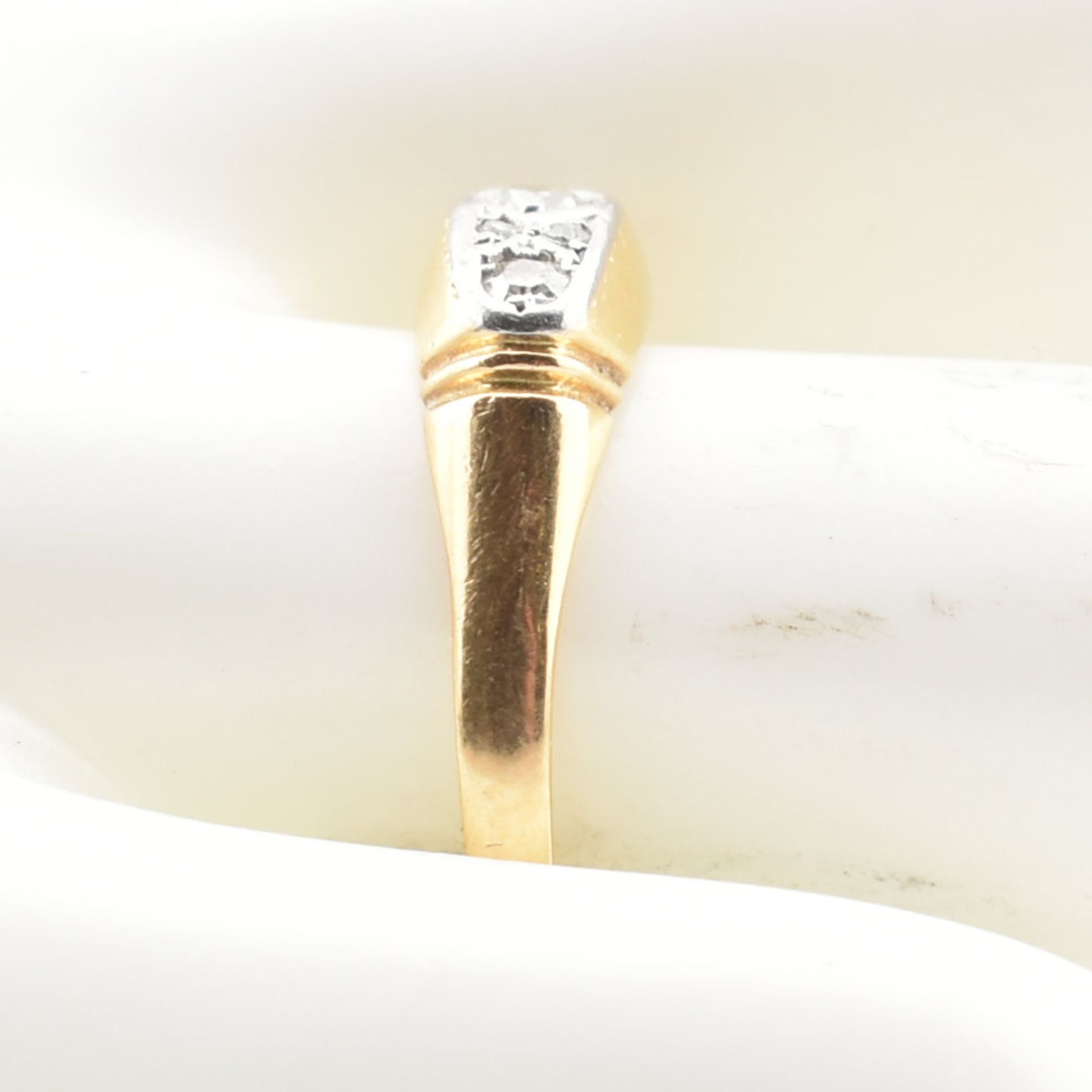 CASED HALLMARKED 18CT GOLD & DIAMOND RING - Bild 7 aus 7