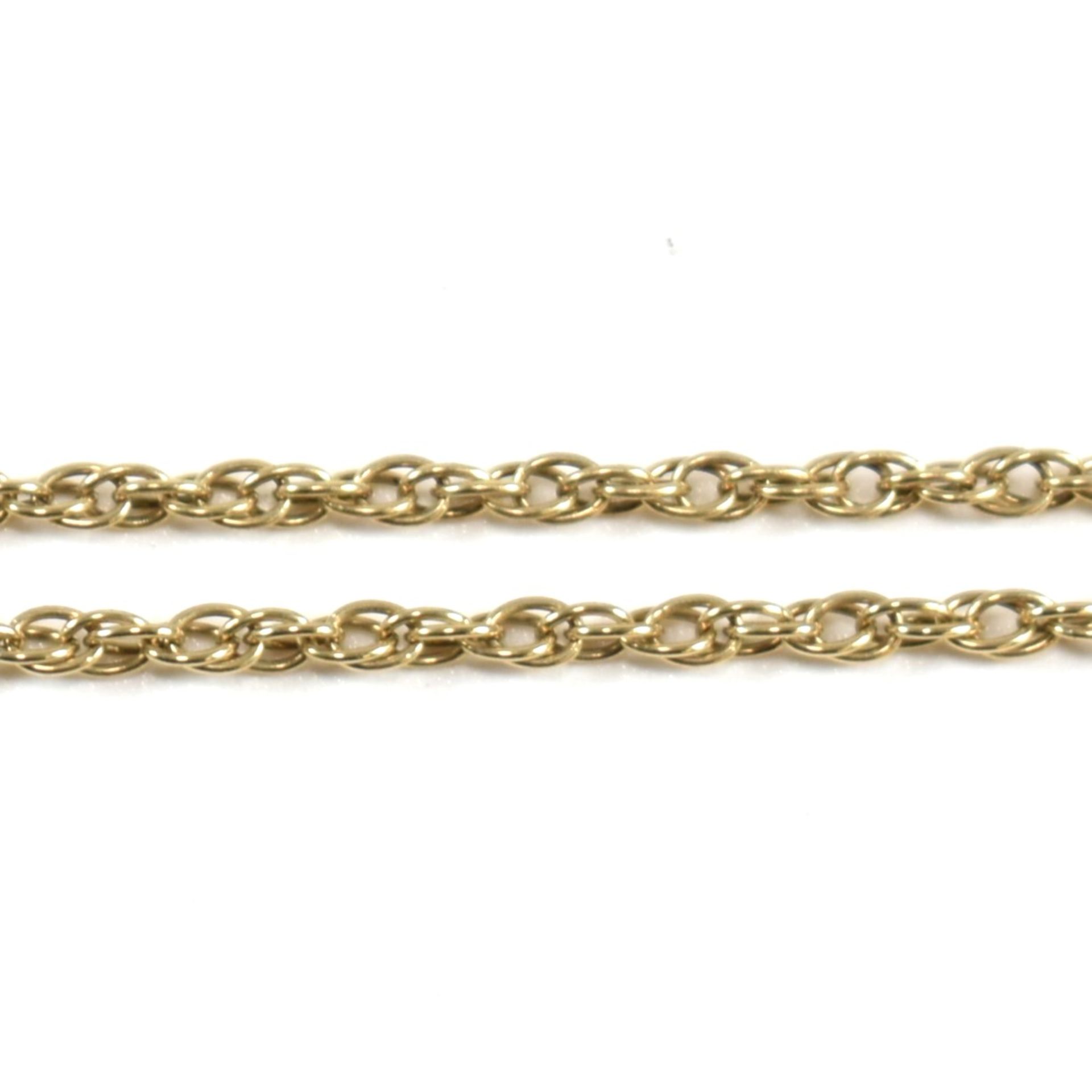 HALLMARKED 9CT GOLD T-BAR NECKLACE - Image 3 of 5