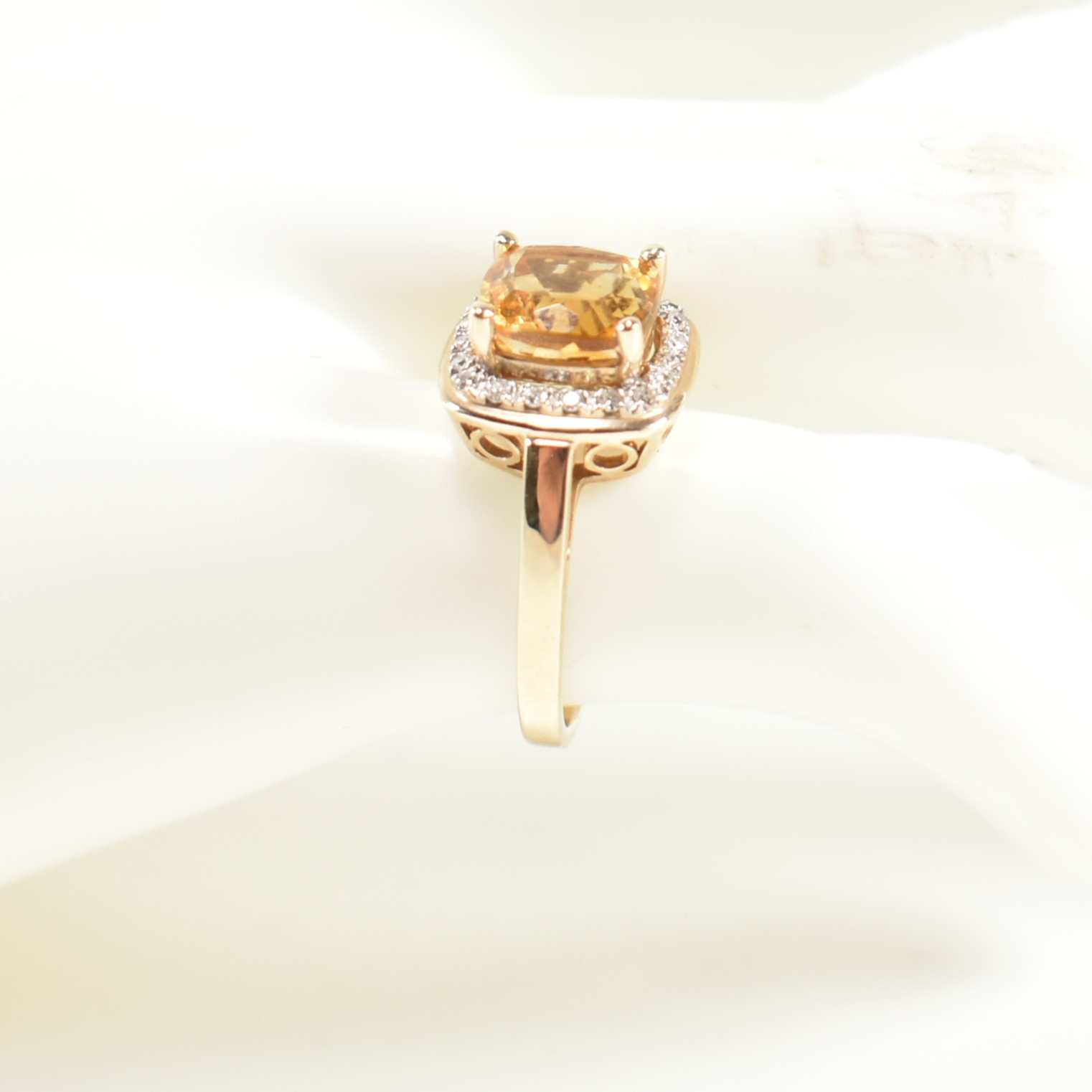 HALLMARKED 9CT GOLD CITRINE & DIAMOND RING - Image 9 of 9