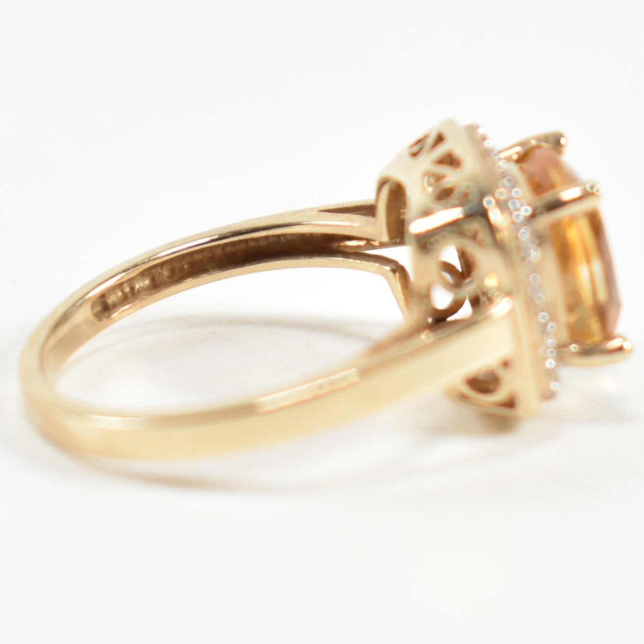HALLMARKED 9CT GOLD CITRINE & DIAMOND RING - Image 5 of 9