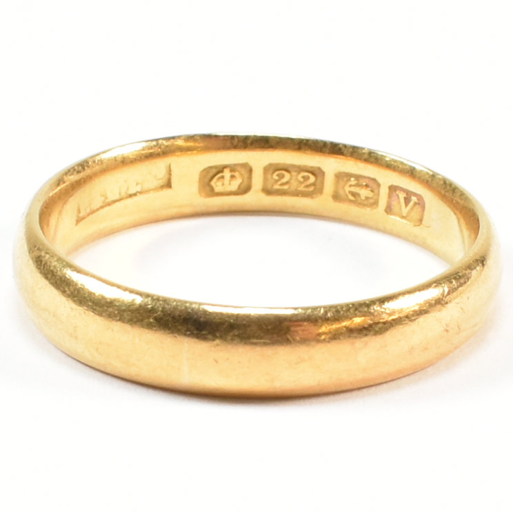 HALLMARKED 22CT GOLD BAND RING