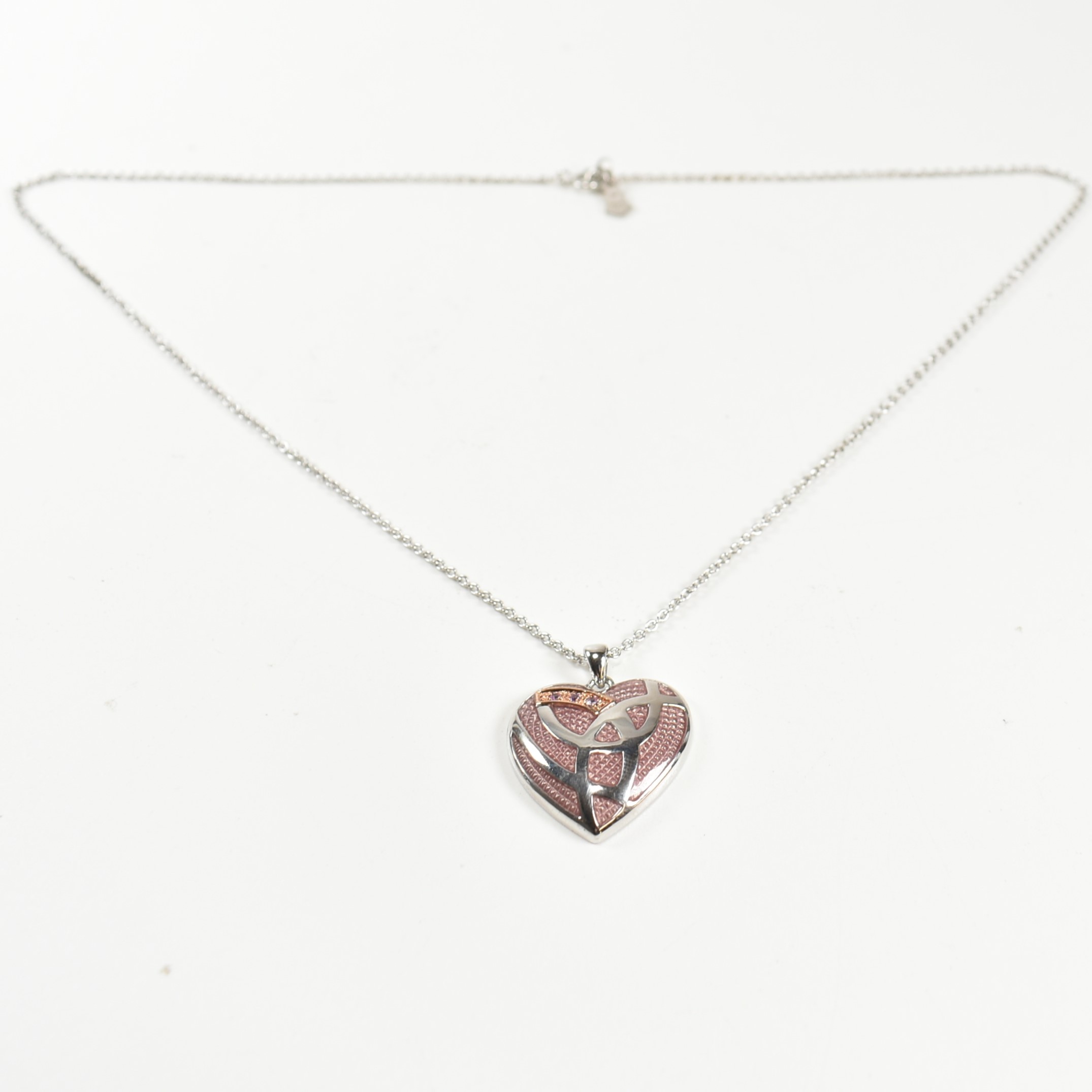 HALLMARKED SILVER CLOGAU CELTIC HEART PENDANT NECKLACE - Image 2 of 6
