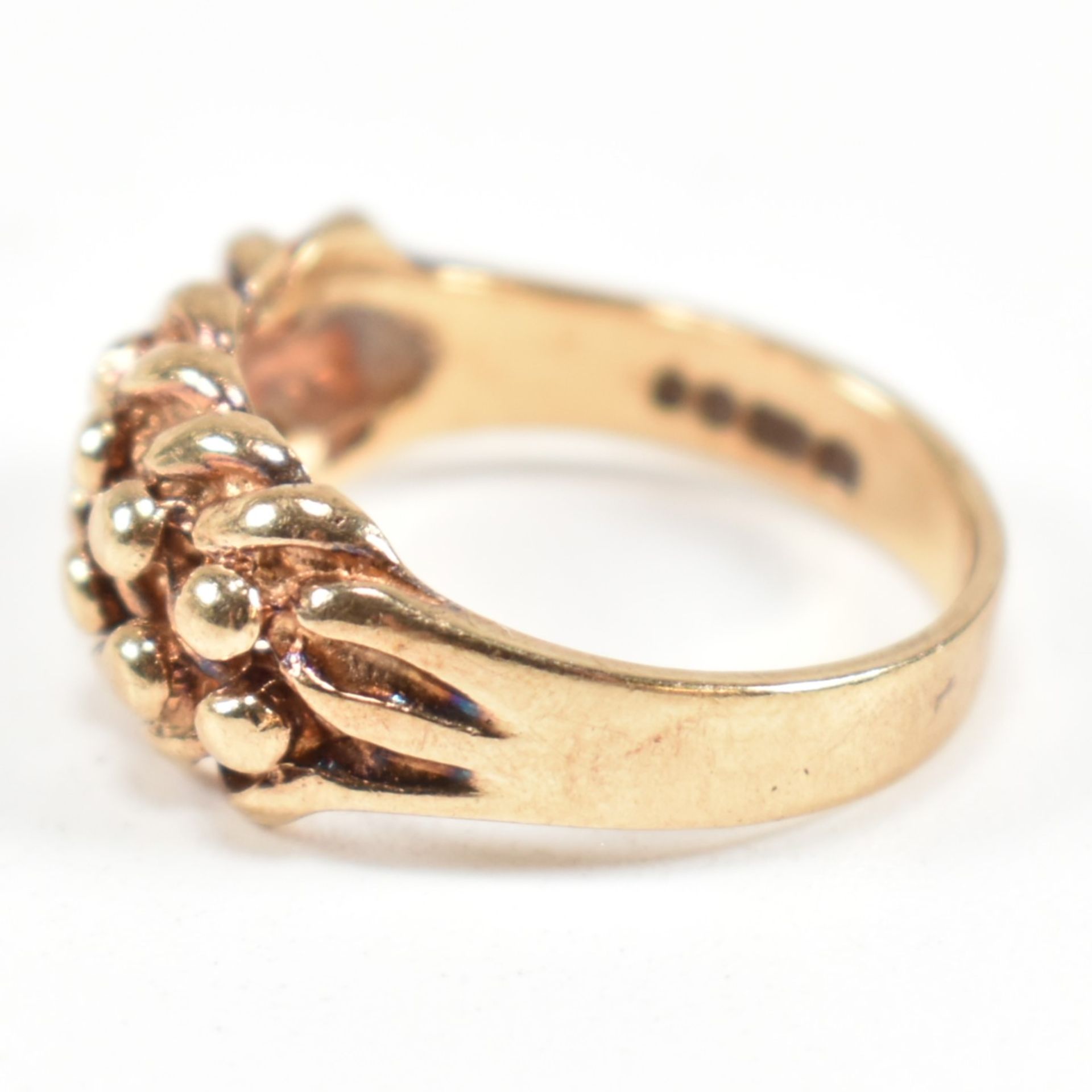 HALLMARKED 9CT GOLD KEEPER RING - Image 10 of 10