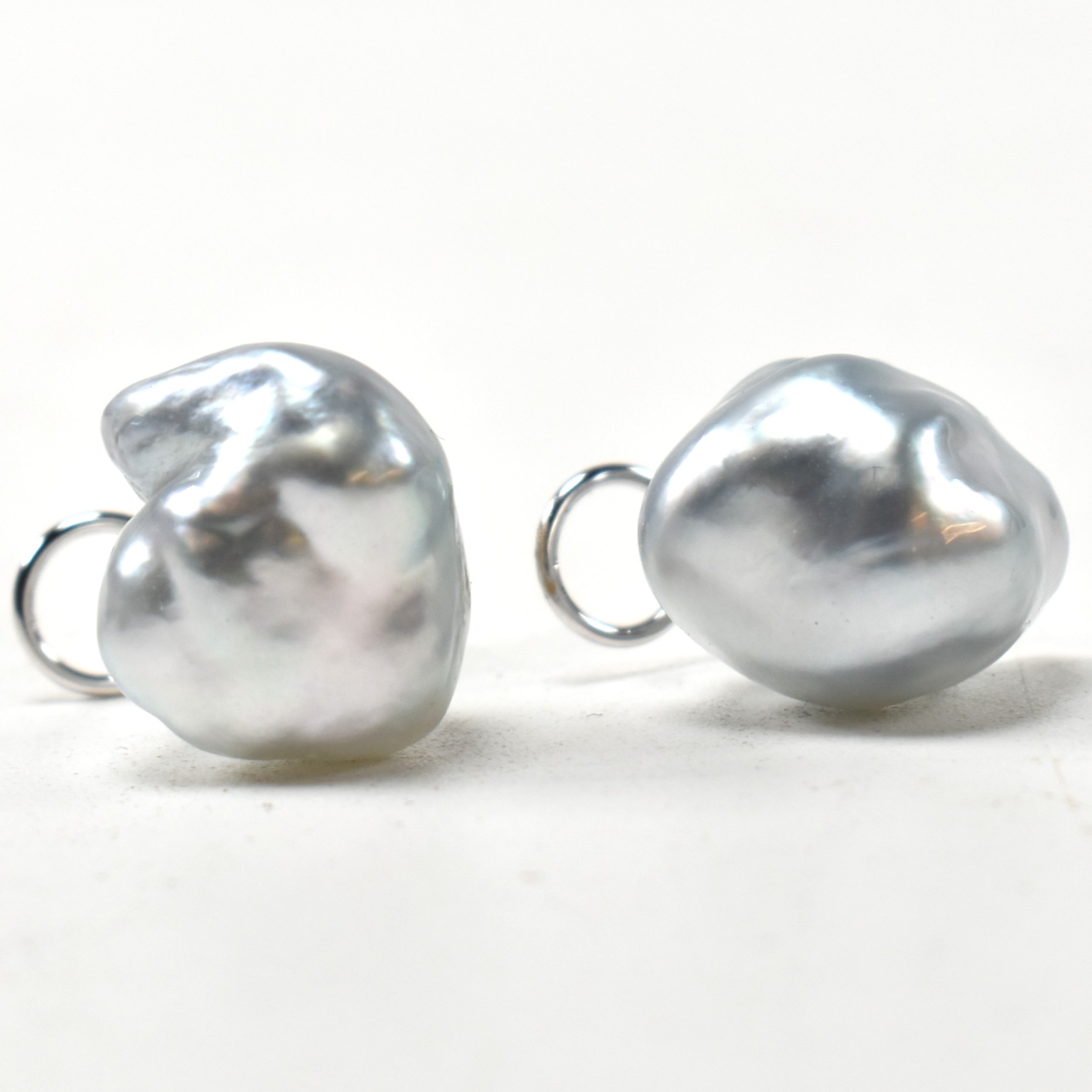PAIR OF BAROQUE PEARL & 18CT WHITE GOLD STUD EARRINGS