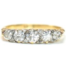 18CT GOLD & DIAMOND FIVE STONE RING