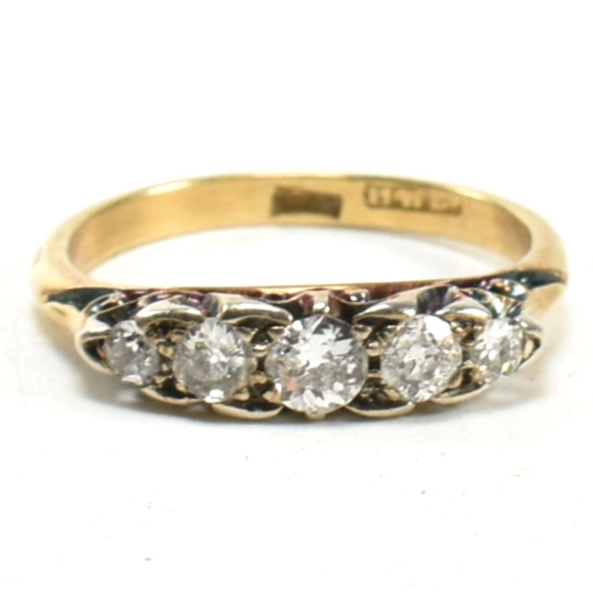 CASED 18CT GOLD & DIAMOND FIVE STONE RING