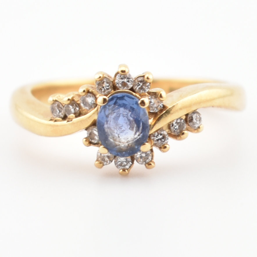 HALLMARKED 18CT GOLD CEYLON SAPPHIRE & DIAMOND RING - Image 2 of 8