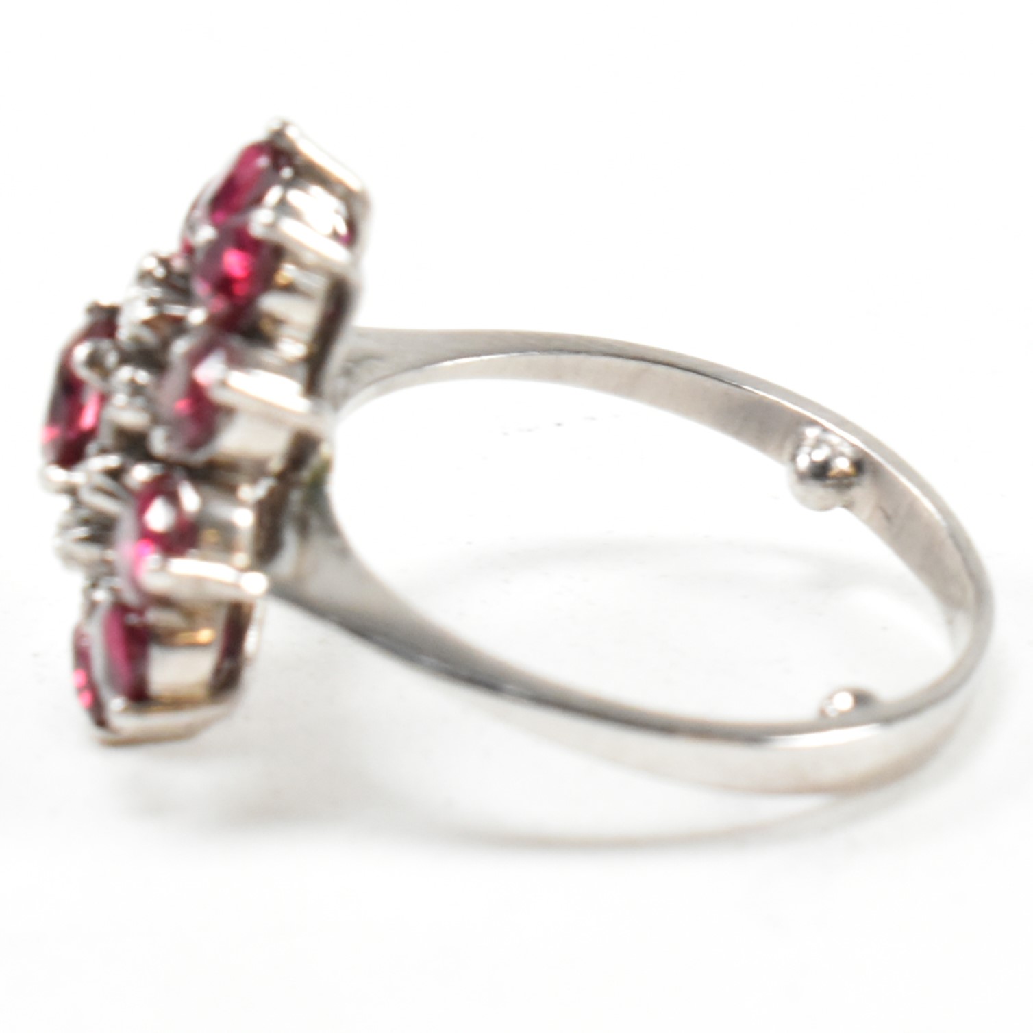 WHITE GOLD RUBY & DIAOND CLUSTER RING - Image 7 of 8