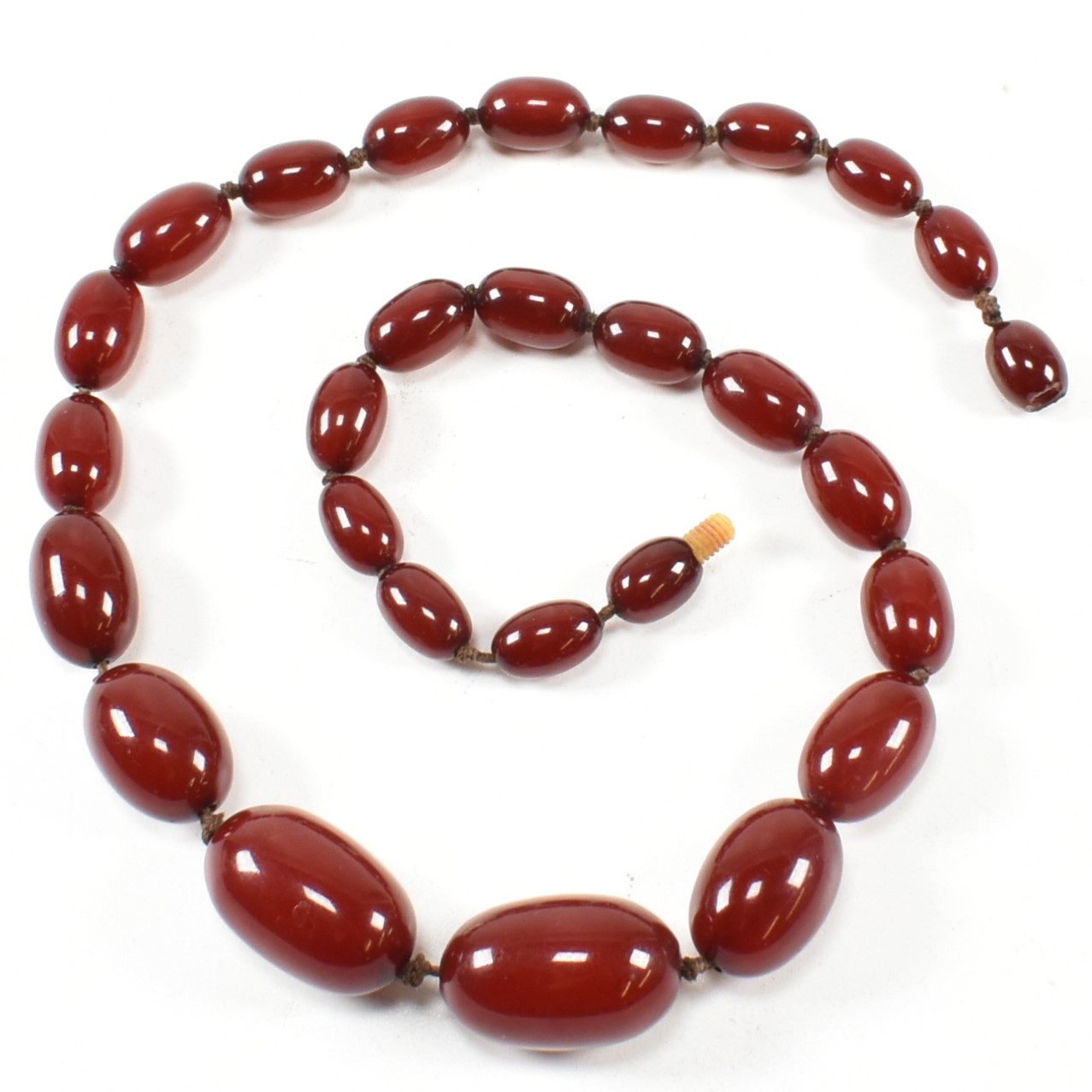 CHERRY AMBER BAKELITE BEAD NECKLACE - Image 5 of 7