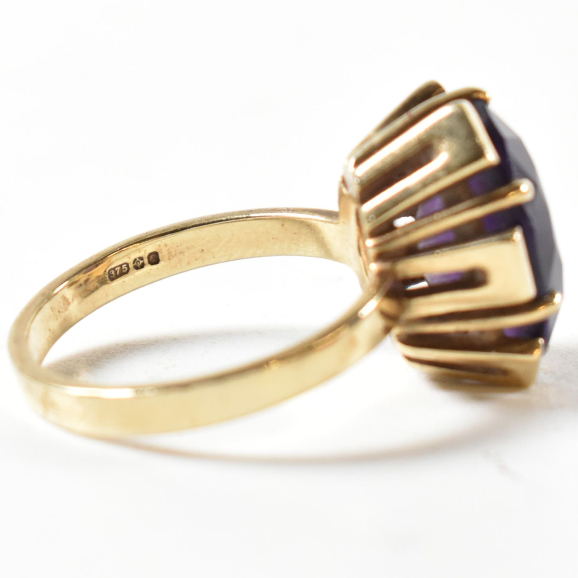 HALLMARKED 9CT GOLD & AMETHYST COCKTAIL RING - Bild 5 aus 10