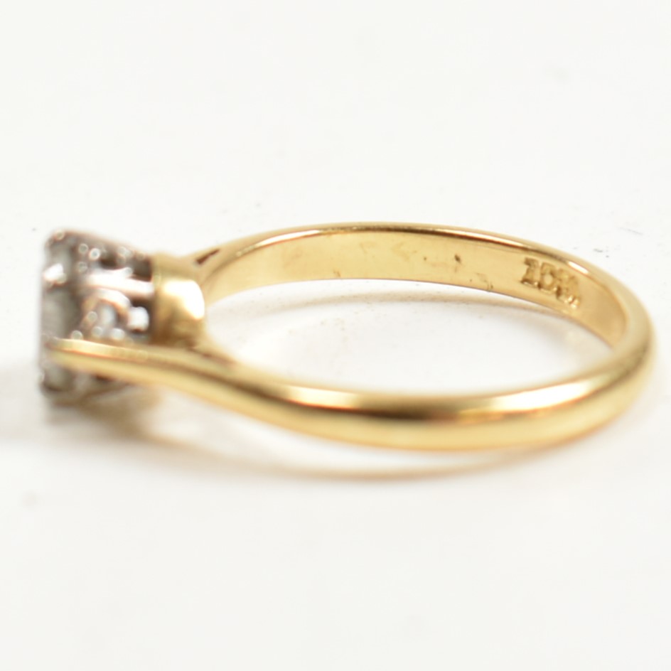 HALLMARKED 18CT GOLD & DIAMOND SOLITAIRE RING - Image 6 of 10