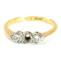 18CT GOLD & PLATINUM DIAMOND RING AF