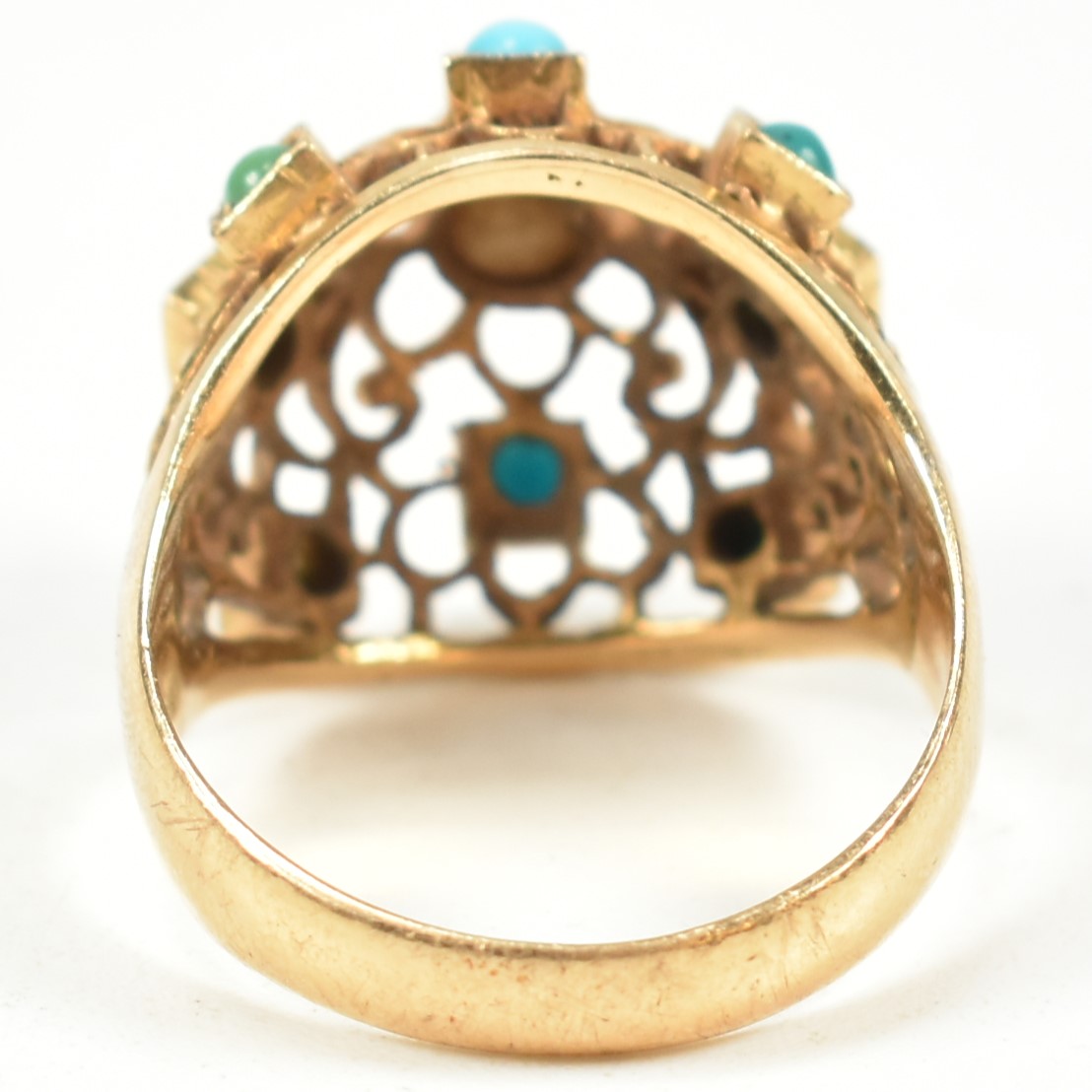 18CT GOLD & TURQUOISE BOMBE RING - Image 2 of 10