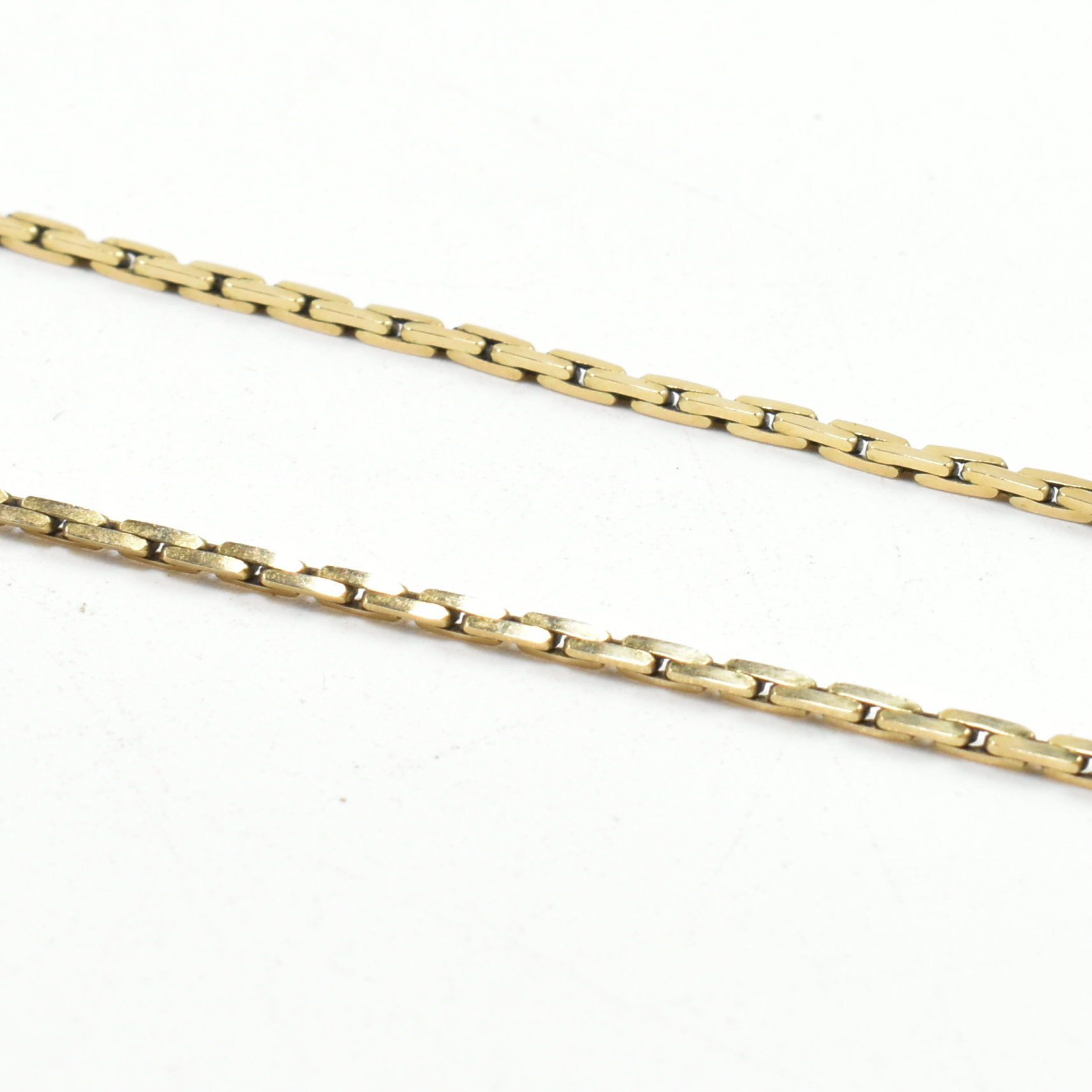 HALLMARKED 9CT GOLD FANCY FLAT LINK CHAIN - Image 3 of 5
