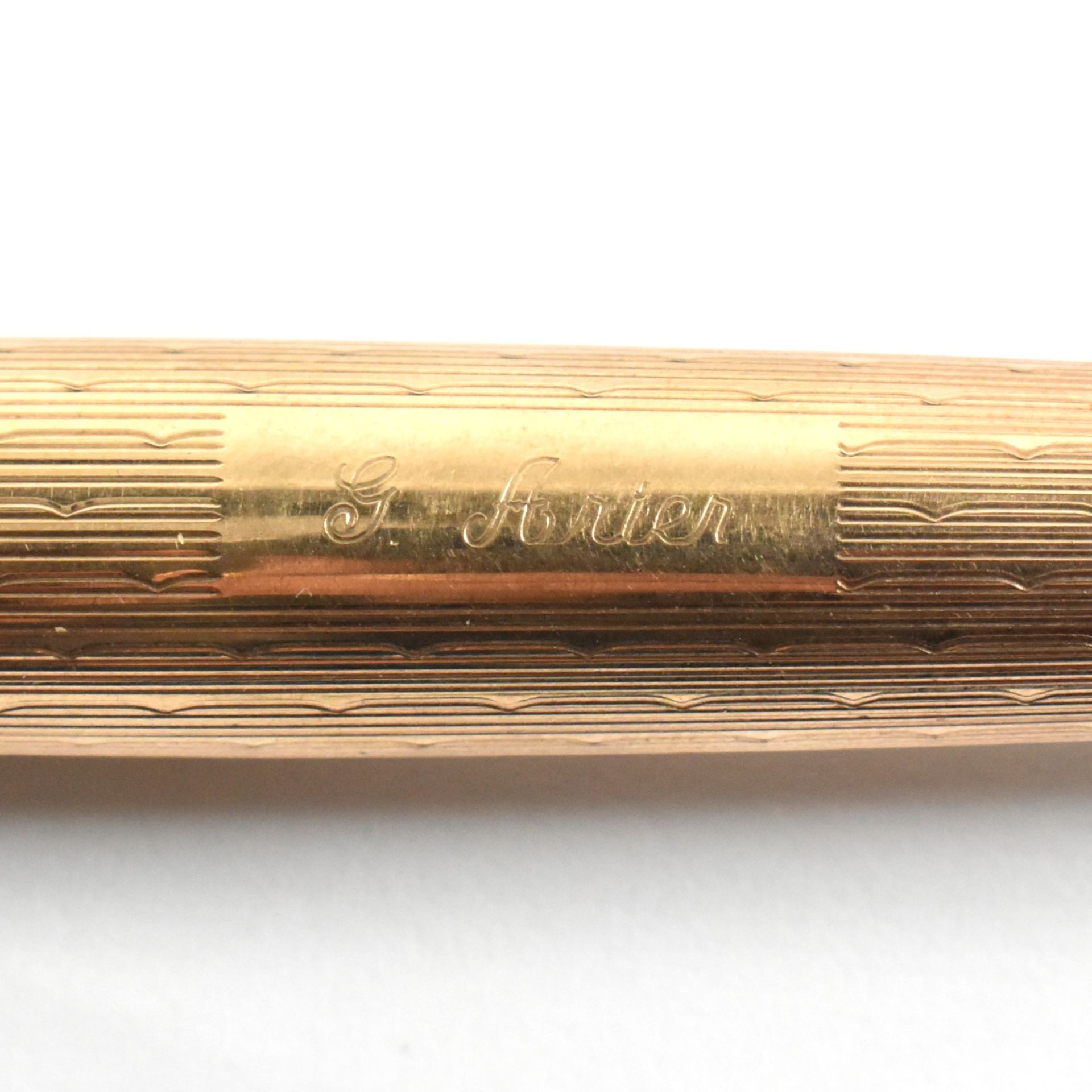 CASED SET OF THREE HALLMARKED 9CT GOLD PARKER PENS - Image 5 of 6