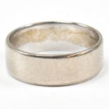 HALLMARKED 18CT WHITE GOLD WIDE BAND RING