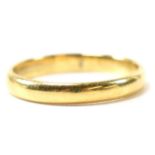 HALLMARKED 22CT GOLD BAND RING