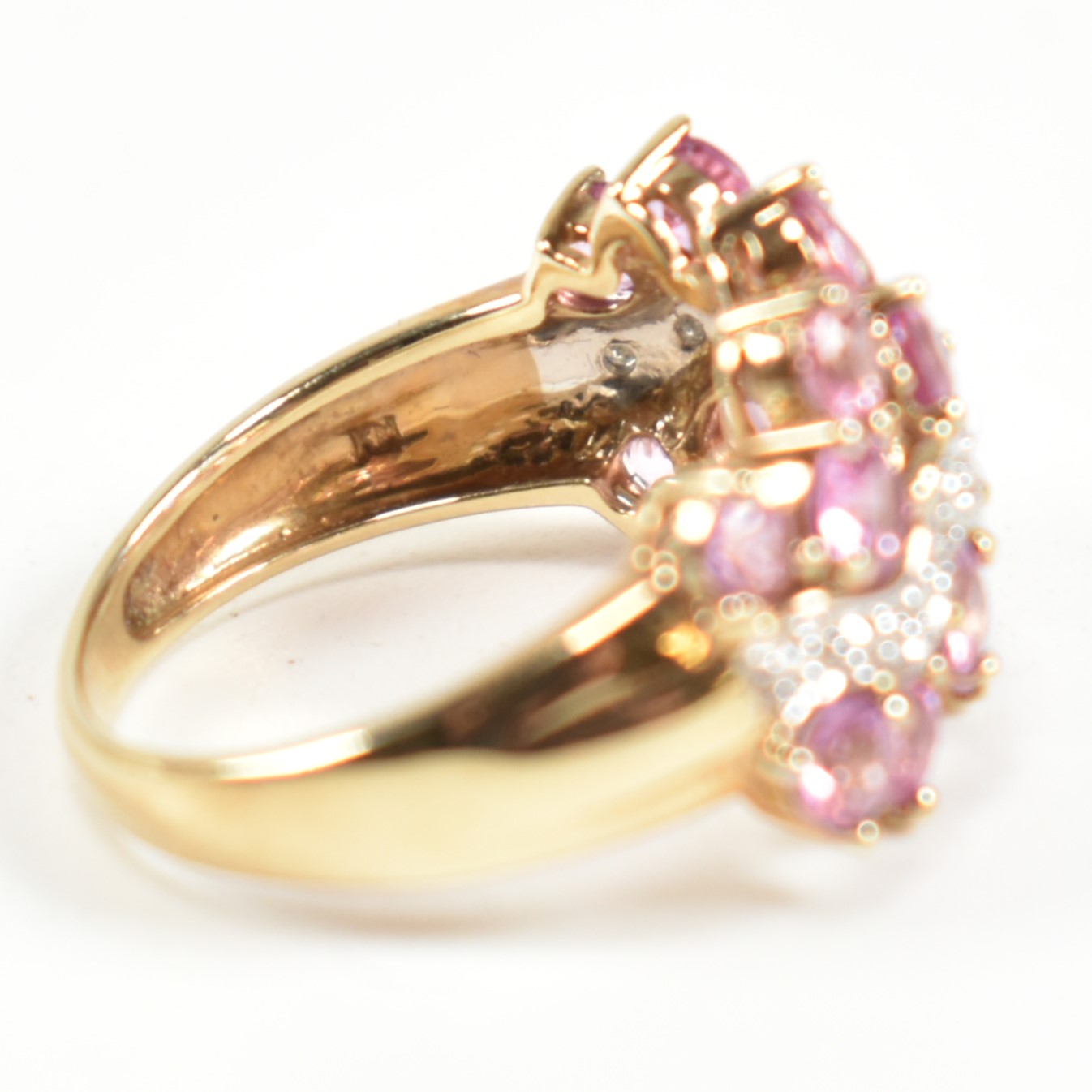 HALLMARKED 9CT GOLD PINK SAPPHIRE & DIAMOND CLUSTER RING - Image 5 of 9